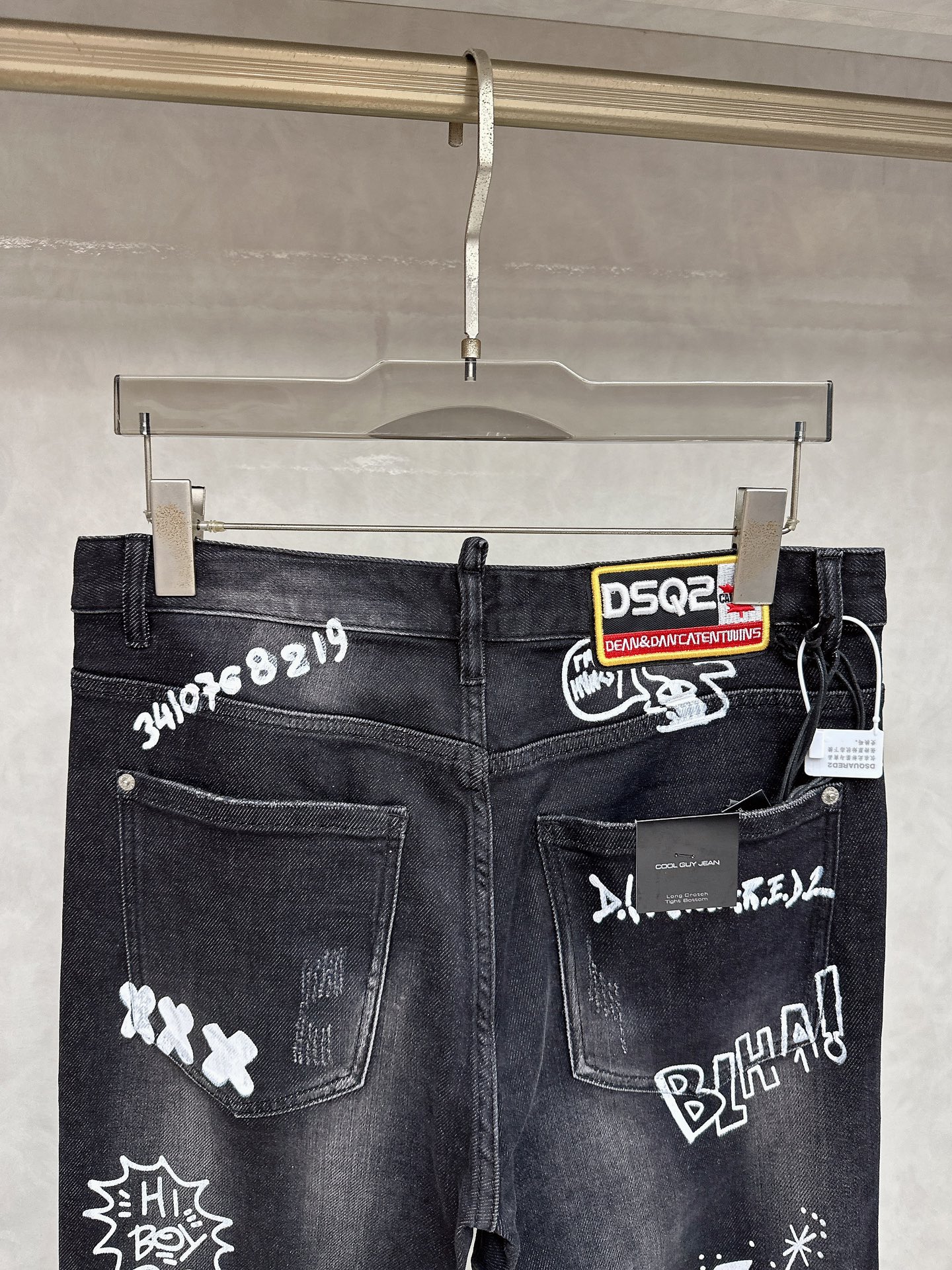  D2 2025秋冬🔥🔥新款现货上市，原单爆款牛仔裤👖超级定制款，原版五金，超级重工工艺，版型超赞👍细节