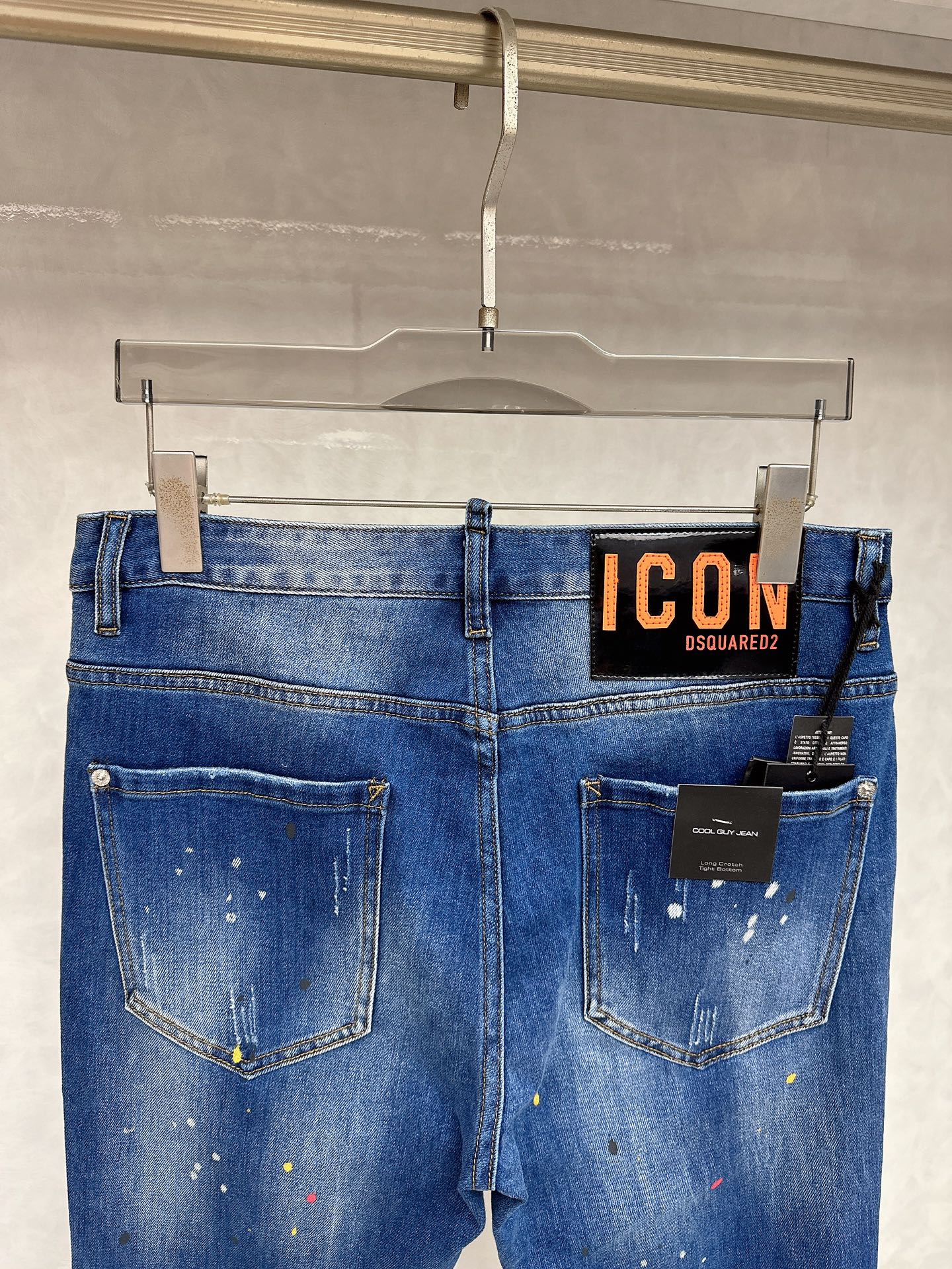  D2 2025秋冬🔥🔥新款现货上市，原单爆款牛仔裤👖超级定制款，原版五金，超级重工工艺，版型超赞👍细节