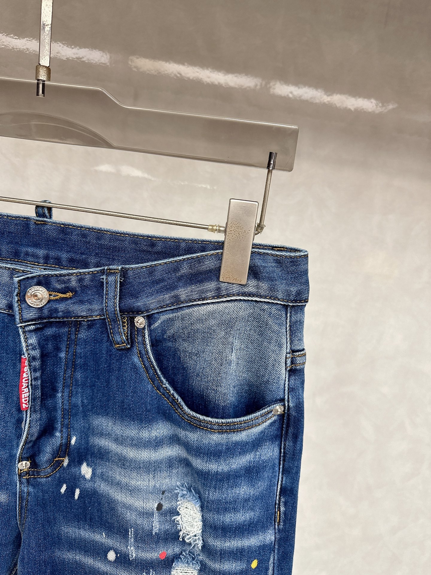  D2 2025秋冬🔥🔥新款现货上市，原单爆款牛仔裤👖超级定制款，原版五金，超级重工工艺，版型超赞👍细节