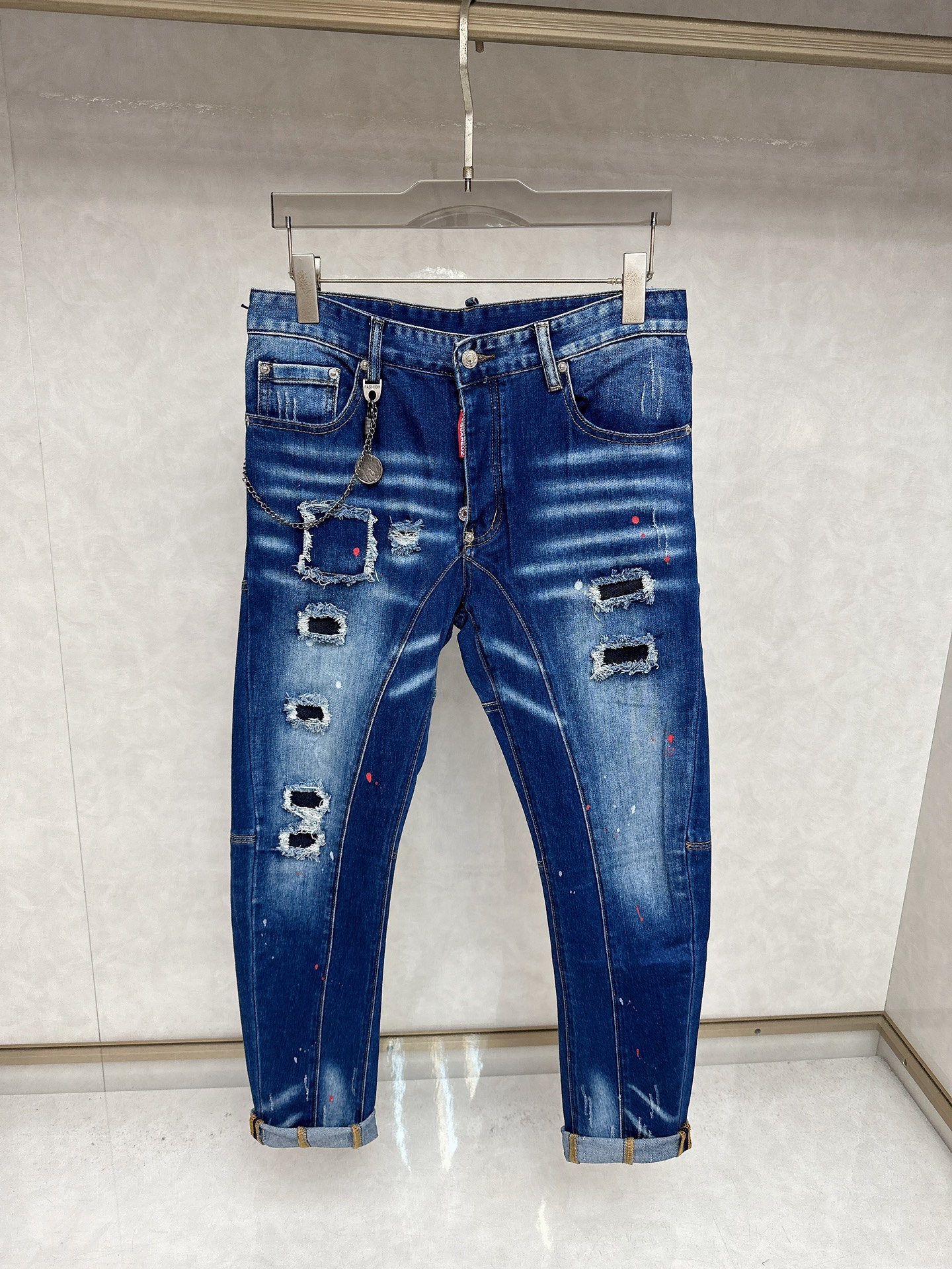  D2 2025秋冬🔥🔥新款现货上市，原单爆款牛仔裤👖超级定制款，原版五金，超级重工工艺，版型超赞👍细节