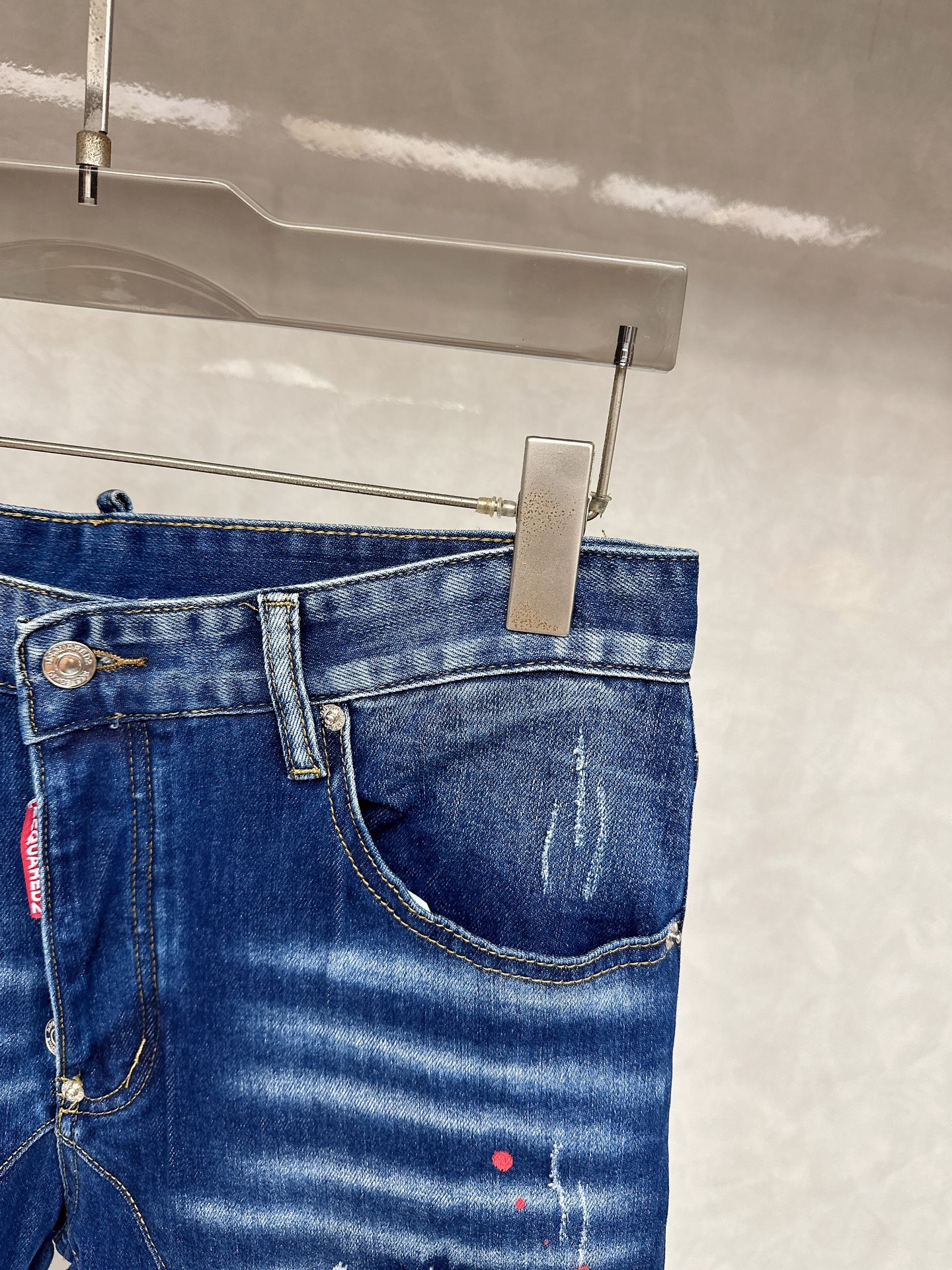  D2 2025秋冬🔥🔥新款现货上市，原单爆款牛仔裤👖超级定制款，原版五金，超级重工工艺，版型超赞👍细节