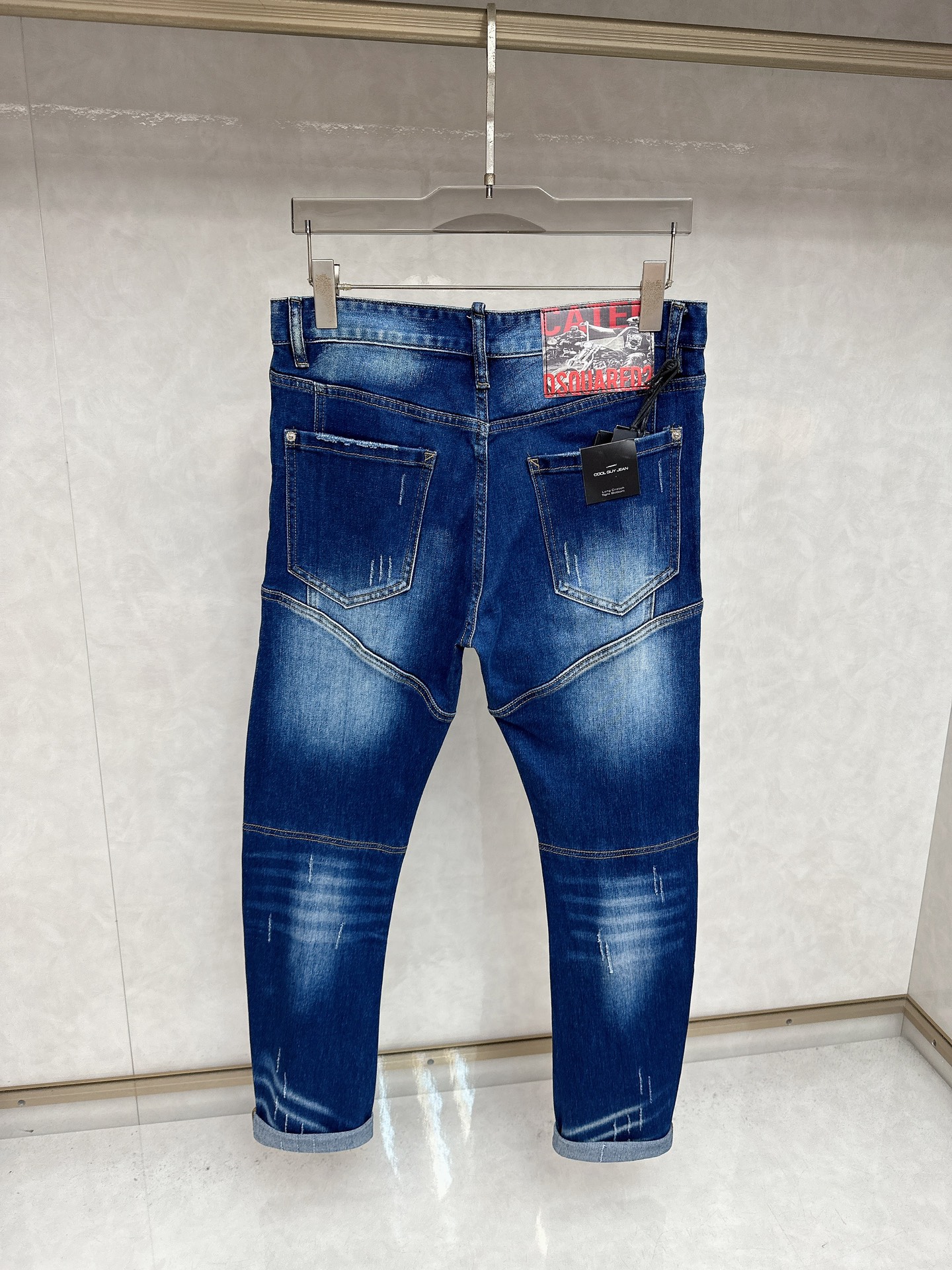  D2 2025秋冬🔥🔥新款现货上市，原单爆款牛仔裤👖超级定制款，原版五金，超级重工工艺，版型超赞👍细节