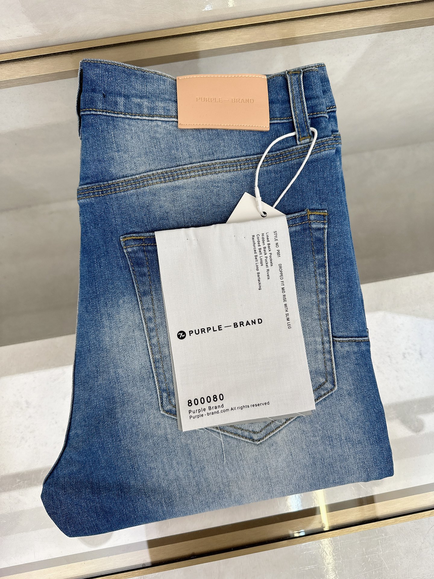 NO:514235,New autumn and winter models are on the market in stock, original single hot jeans are super customized, original hardware, super heavy industry technology, excellent version, impeccable details!  The style is not picky, it is very high-end, and the good products are not waiting for everyone. If you like it, hurry up and start, size 30 32 34 36 38 40,,jeans,alexander wang19860909秋冬新款现货上市,原单爆款牛仔裤超级定制款,原版五金,超级重工工艺,版型超赞细节做工无可挑剔！款式不挑人,特别高档,好货不等人,看中赶紧下手,尺码30 32 34 36 38 40,,jeans,alexander wang,Men's clothing