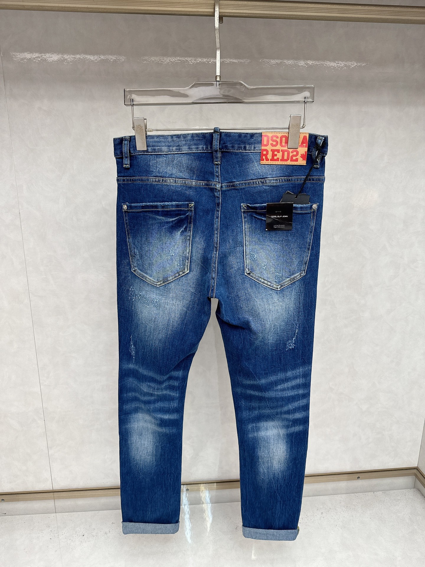  D2 2025秋冬🔥🔥新款现货上市，原单爆款牛仔裤👖超级定制款，原版五金，超级重工工艺，版型超赞👍细节