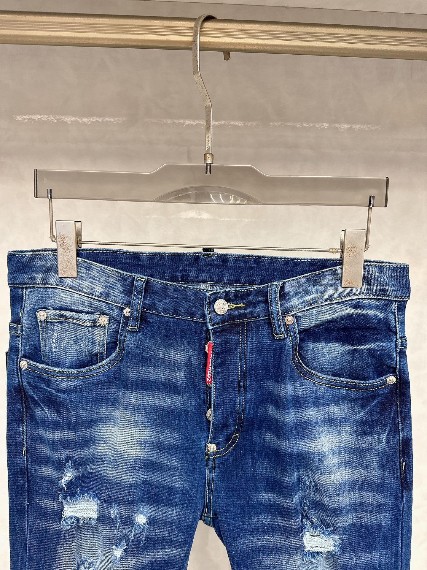  D2 2025秋冬🔥🔥新款现货上市，原单爆款牛仔裤👖超级定制款，原版五金，超级重工工艺，版型超赞👍细节