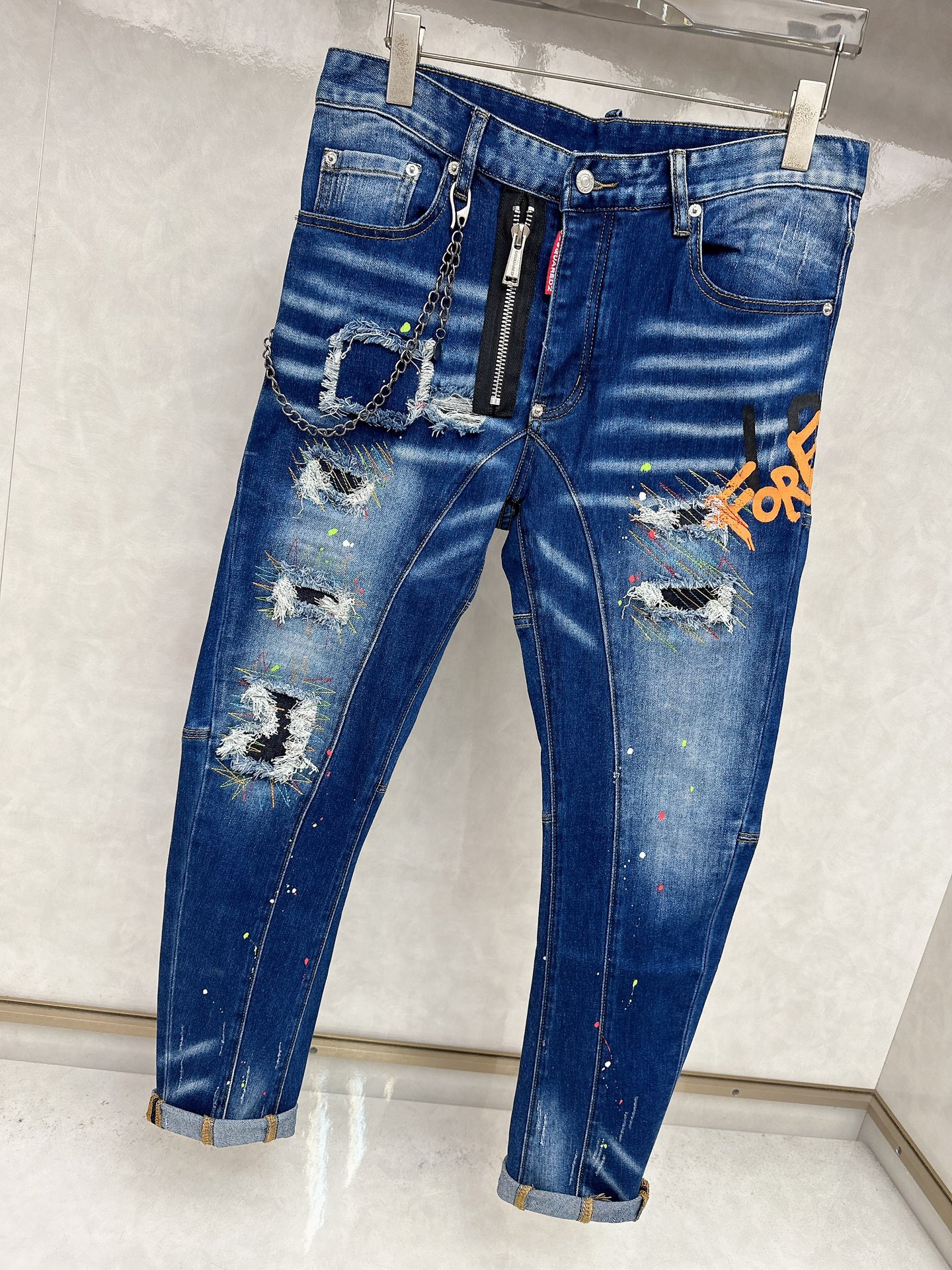  D2 2025秋冬🔥🔥新款现货上市，原单爆款牛仔裤👖超级定制款，原版五金，超级重工工艺，版型超赞👍细节