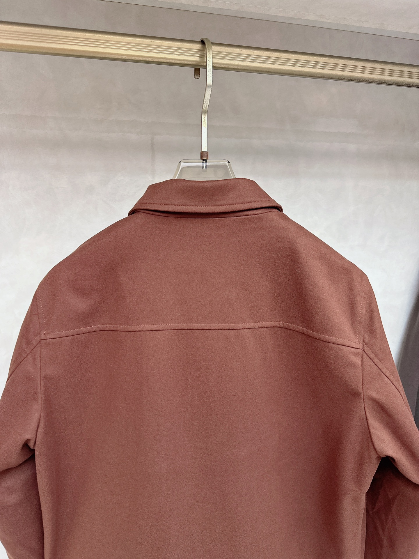 。-Loro Piana 💥独家专供最新时尚秋冬夹克，经典设计感与颜值爆棚的外套，品质更是无法挑剔品控可