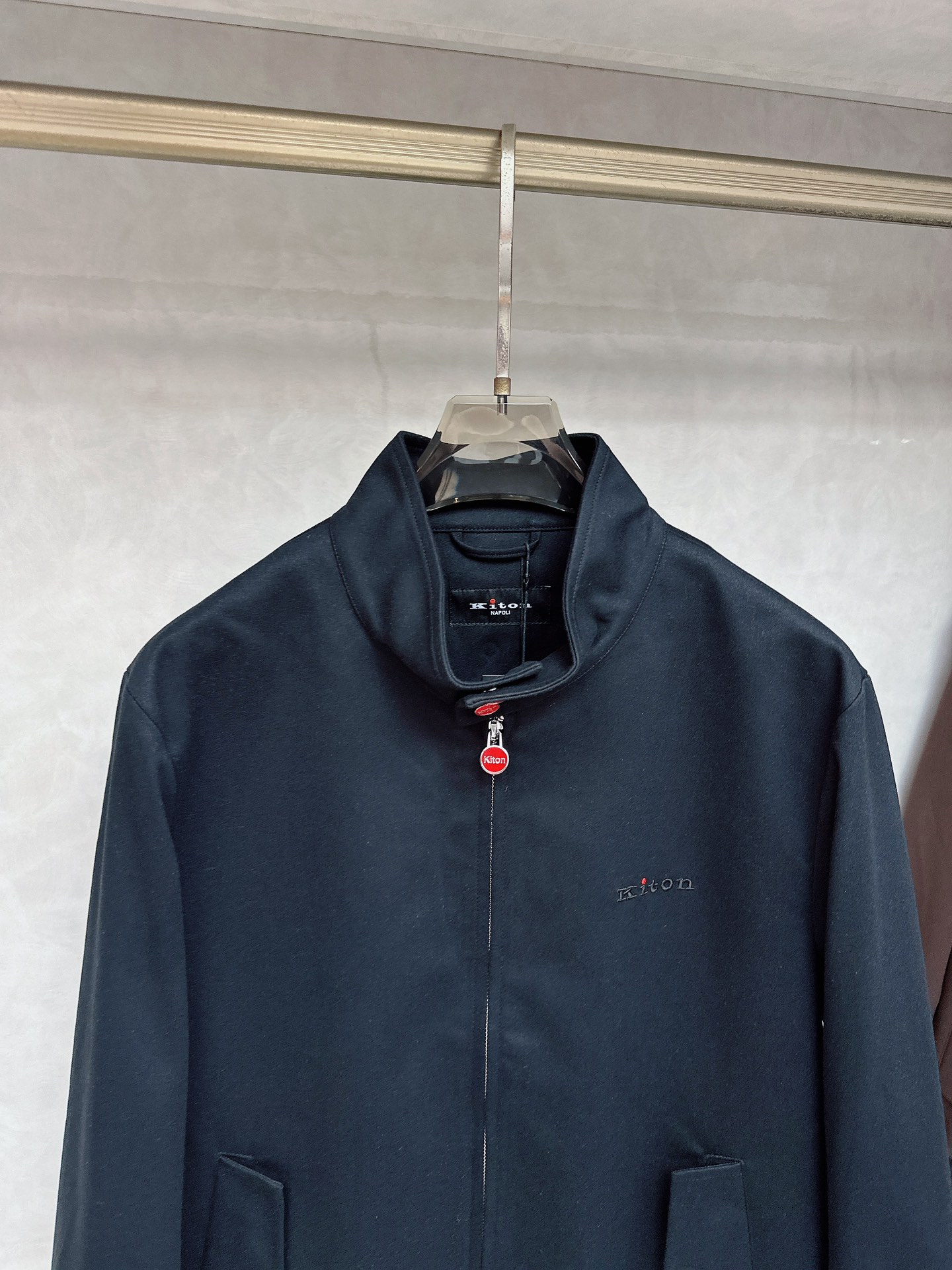  KITON💥独家专供最新时尚秋冬夹克，经典设计感与颜值爆棚的外套，品质更是无法挑剔品控可以直接入手，不