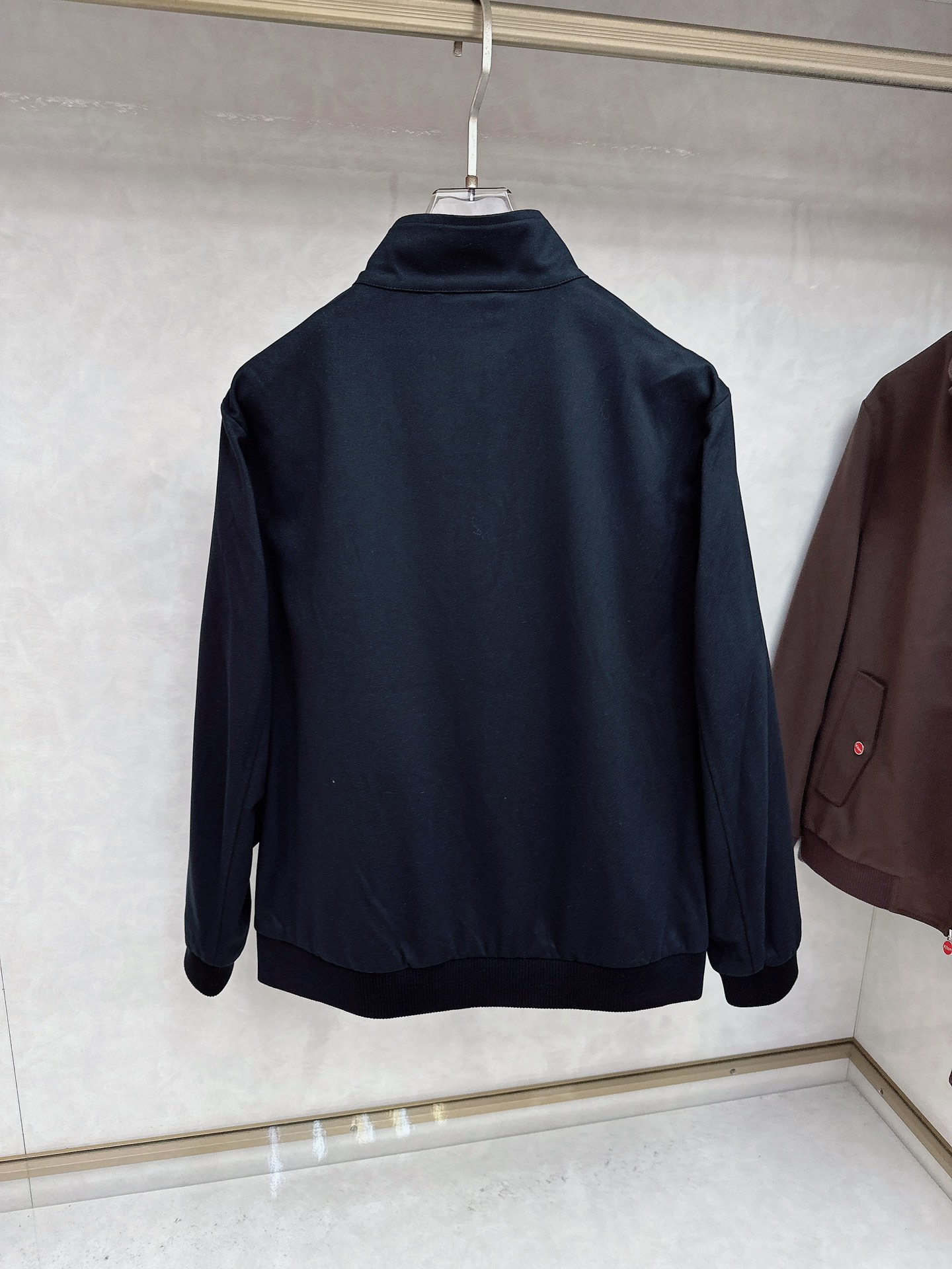  KITON💥独家专供最新时尚秋冬夹克，经典设计感与颜值爆棚的外套，品质更是无法挑剔品控可以直接入手，不