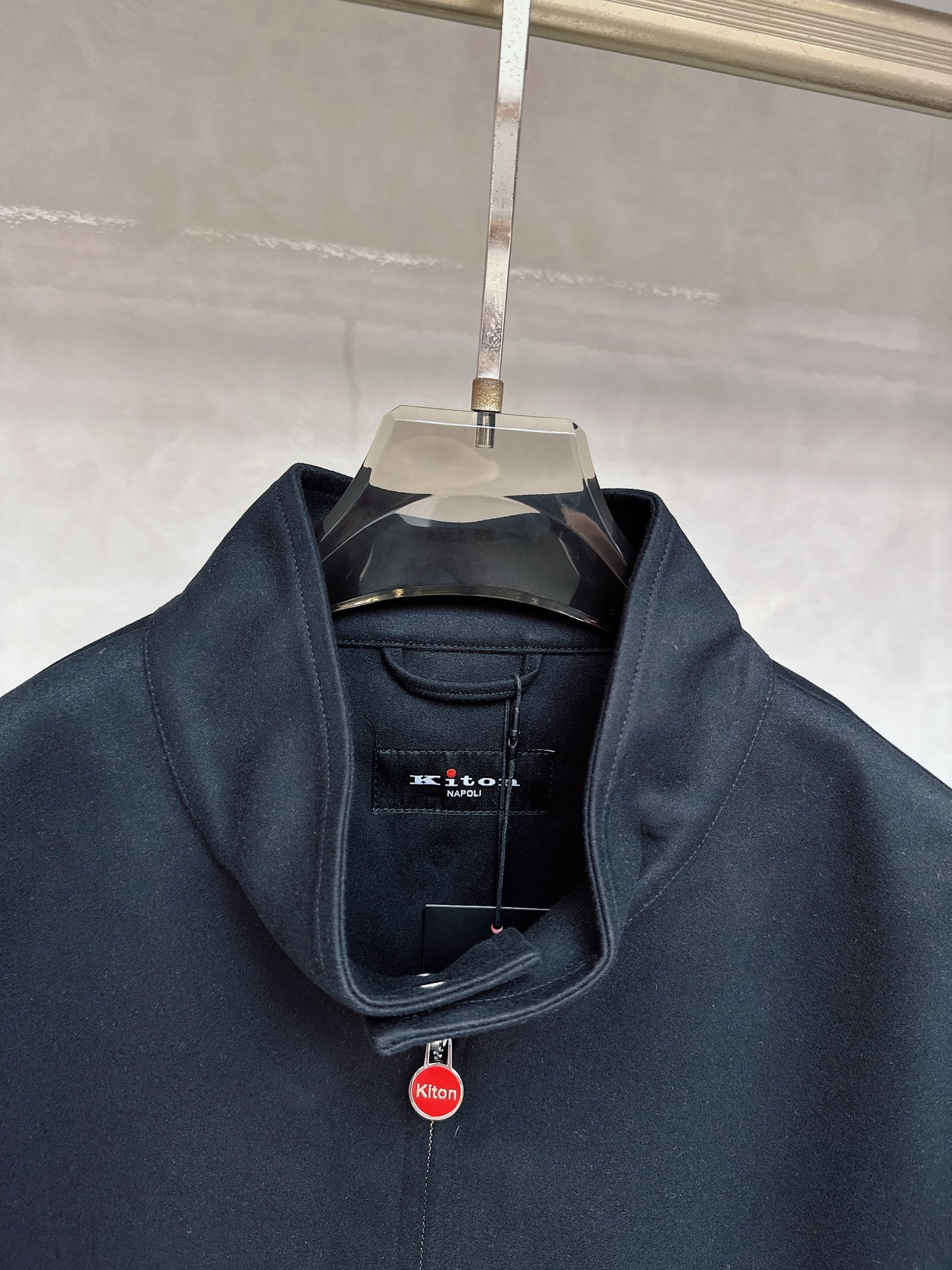  KITON💥独家专供最新时尚秋冬夹克，经典设计感与颜值爆棚的外套，品质更是无法挑剔品控可以直接入手，不