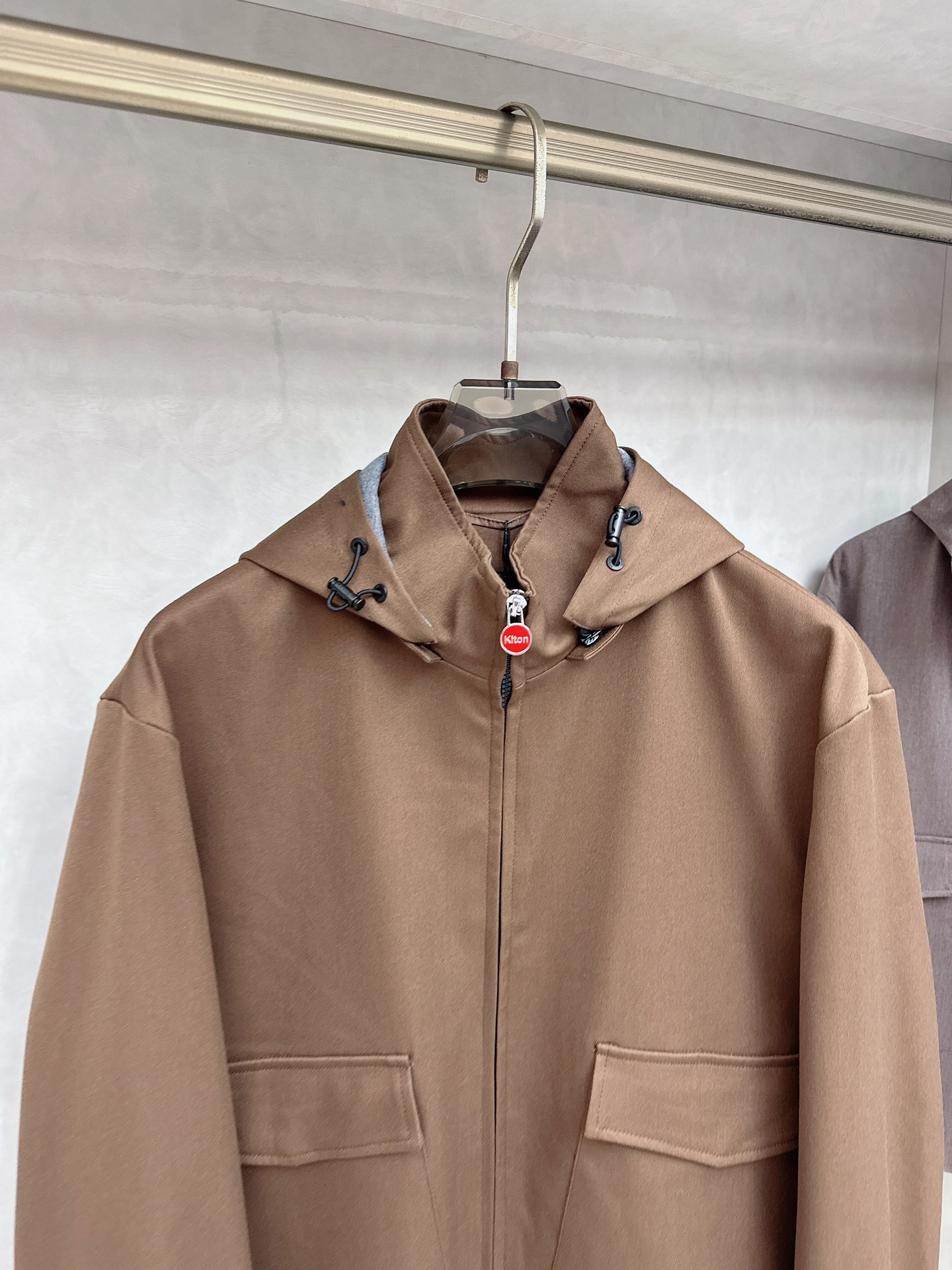  KITON💥独家专供最新时尚秋冬连帽，可拆卸设计 经典设计感与颜值爆棚的，品质更是无法挑剔品控可以直接