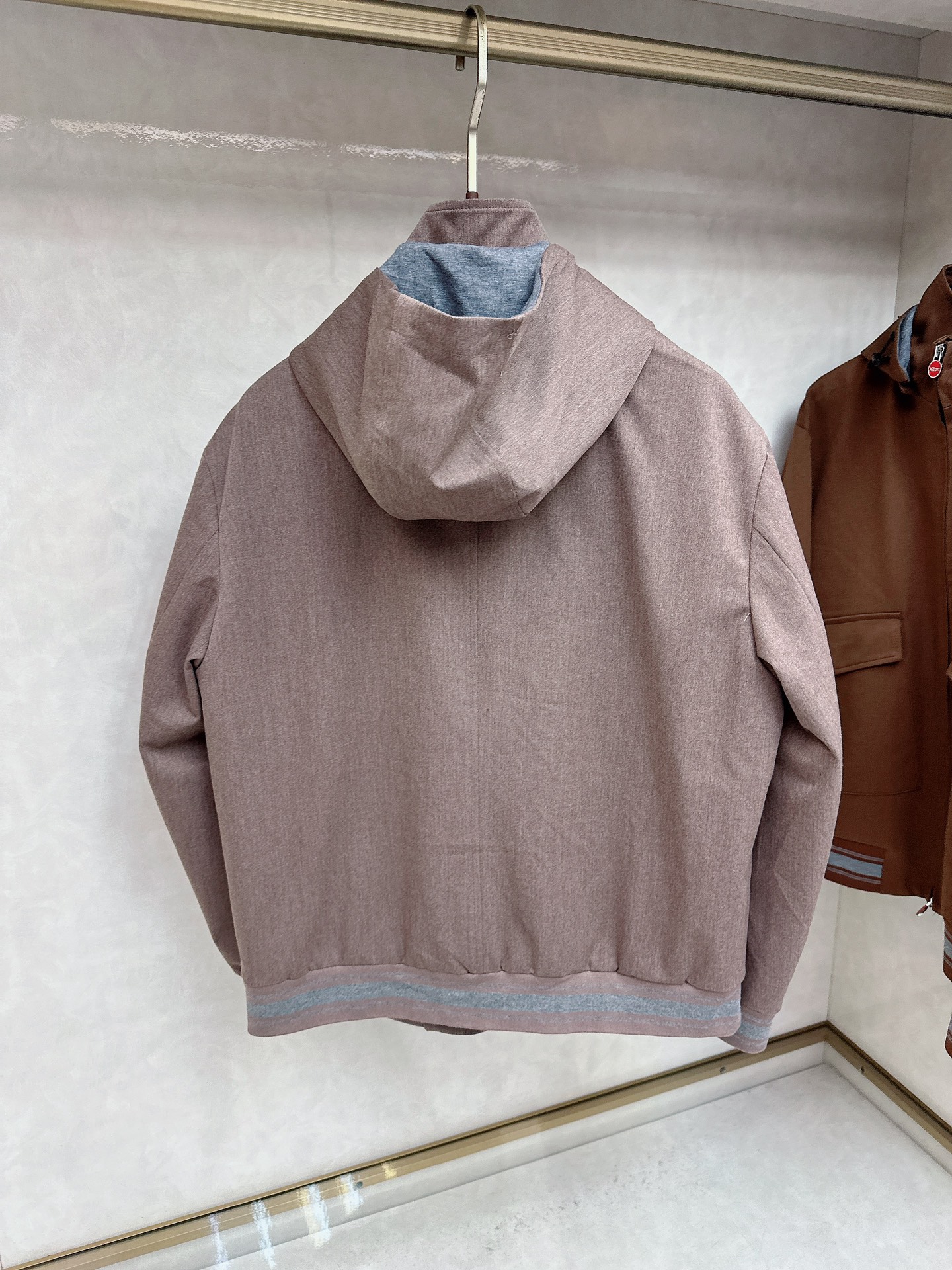  KITON💥独家专供最新时尚秋冬连帽，可拆卸设计 经典设计感与颜值爆棚的，品质更是无法挑剔品控可以直接