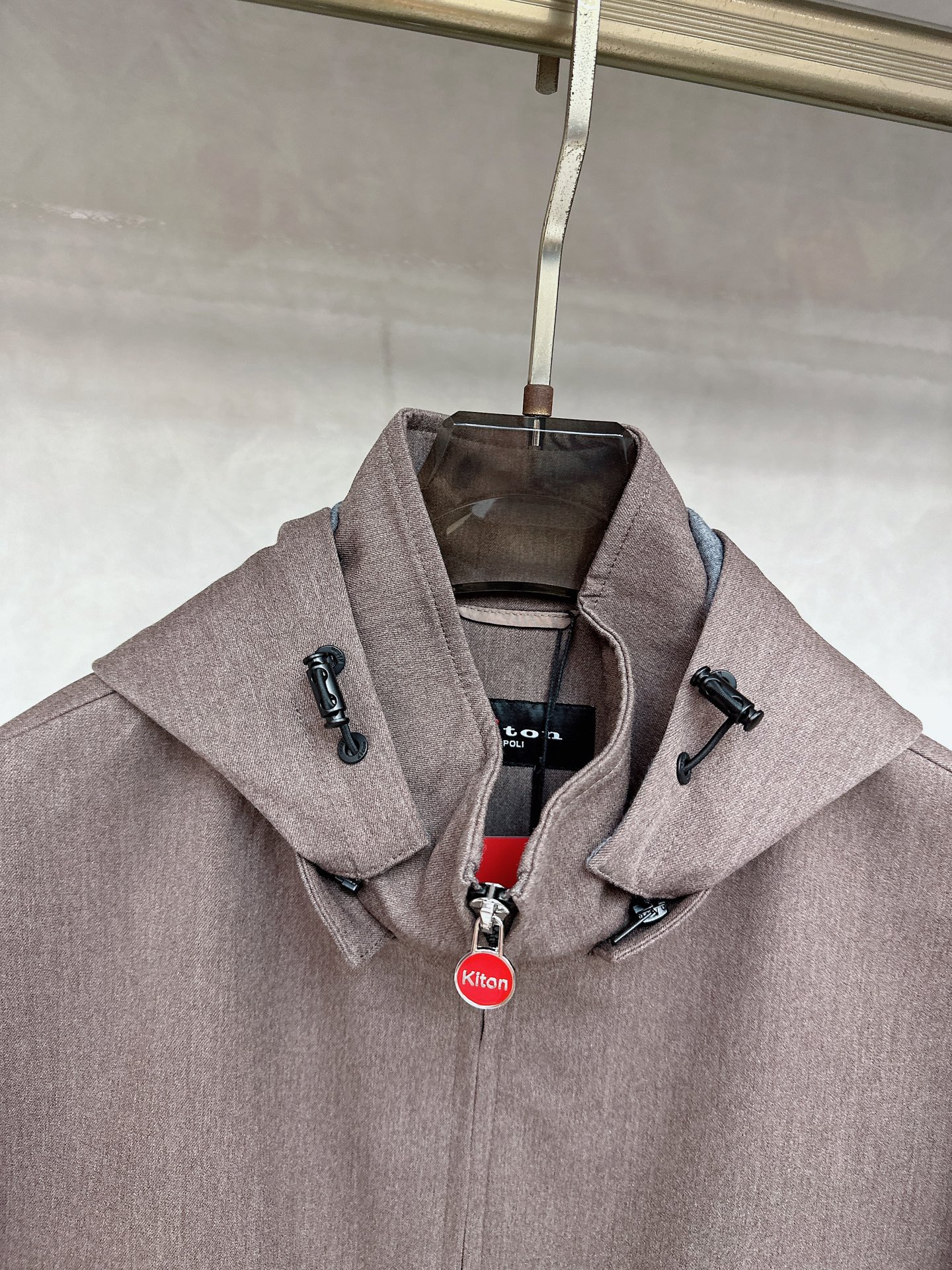  KITON💥独家专供最新时尚秋冬连帽，可拆卸设计 经典设计感与颜值爆棚的，品质更是无法挑剔品控可以直接