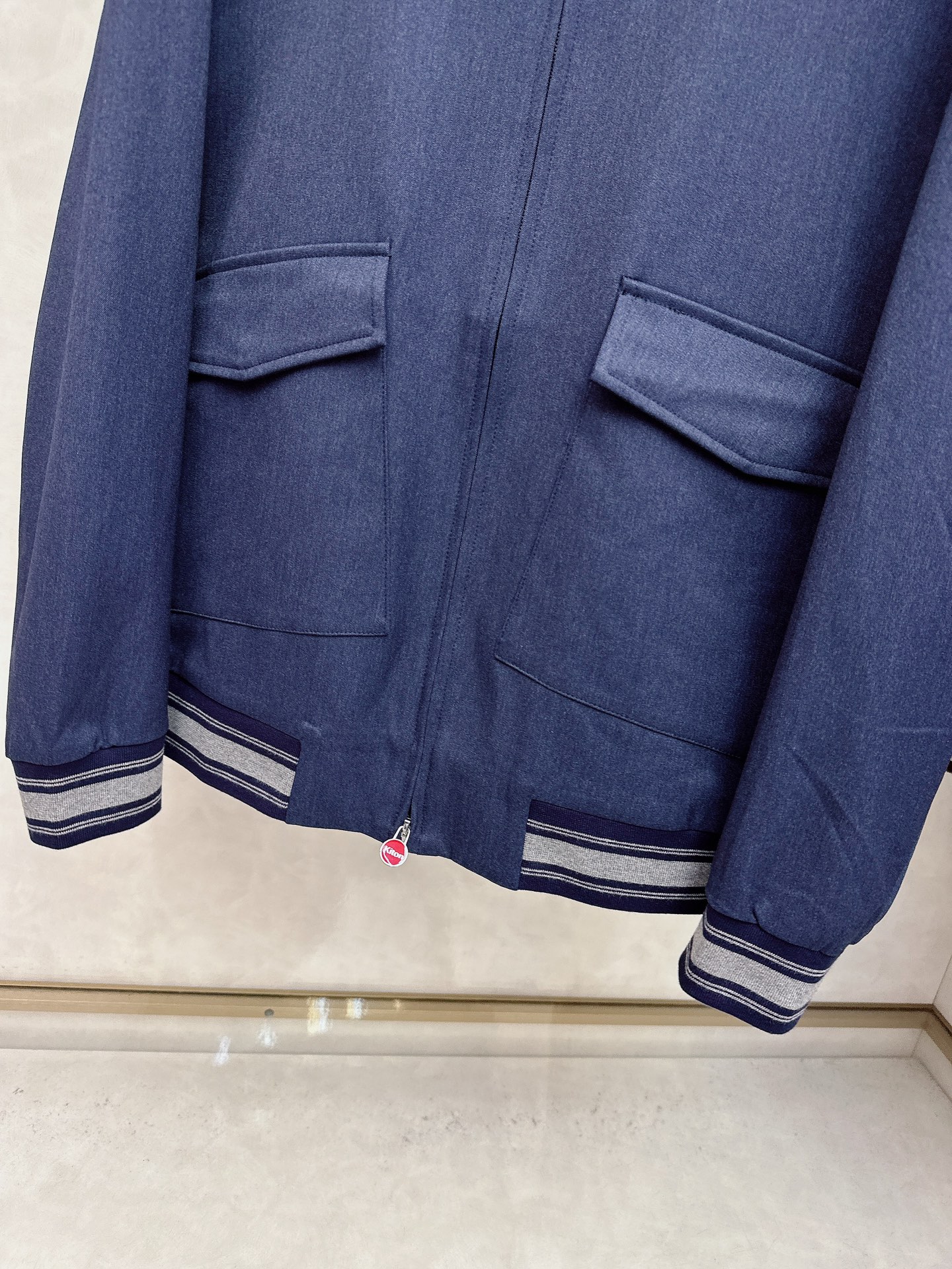  KITON💥独家专供最新时尚秋冬连帽，可拆卸设计 经典设计感与颜值爆棚的，品质更是无法挑剔品控可以直接