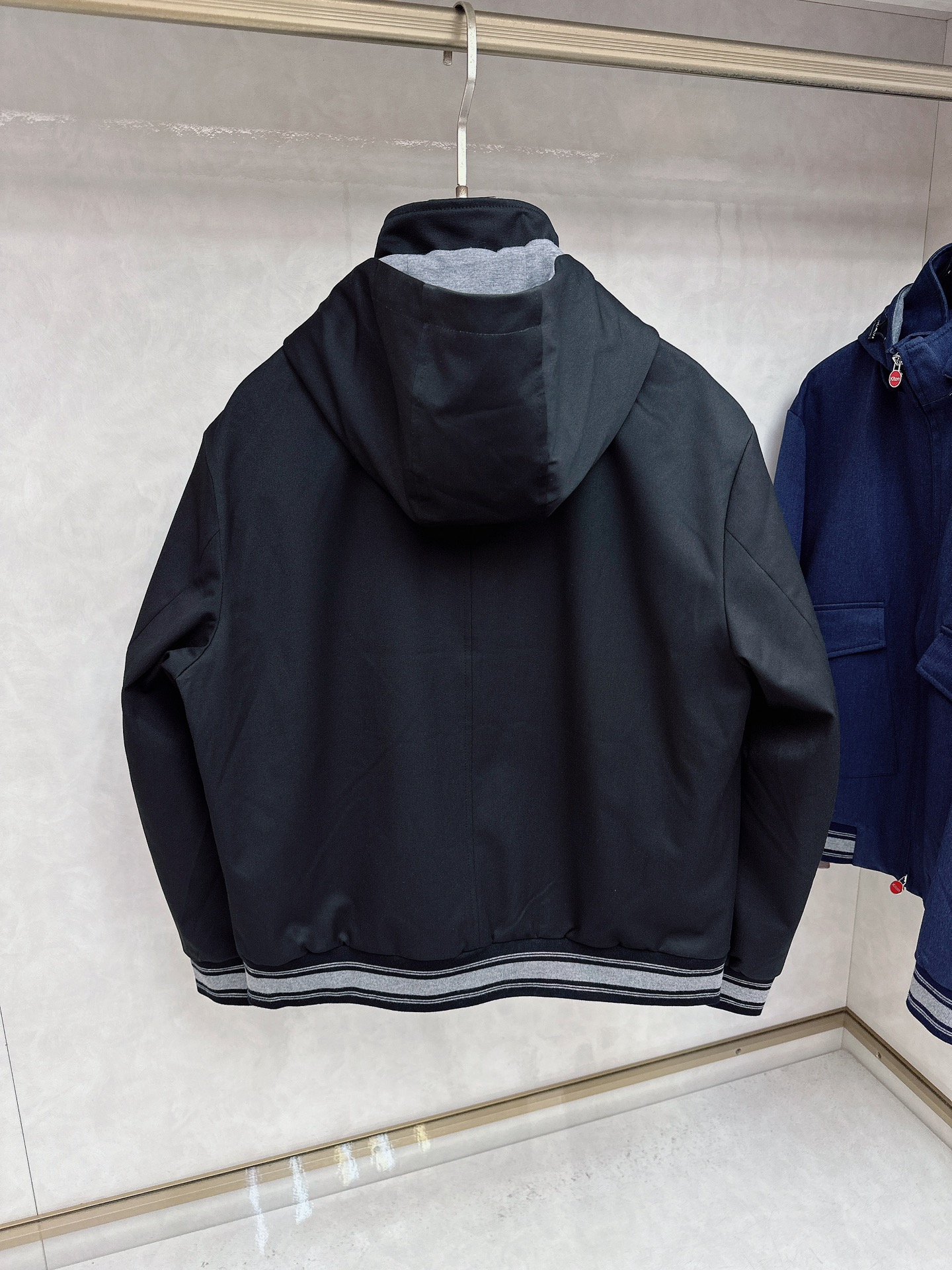  KITON💥独家专供最新时尚秋冬连帽，可拆卸设计 经典设计感与颜值爆棚的，品质更是无法挑剔品控可以直接