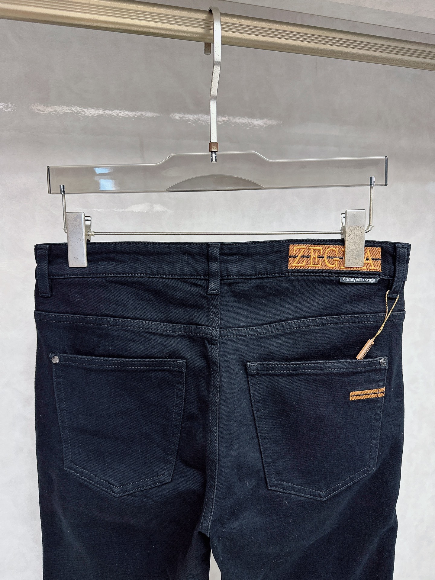 杰尼亚 2025秋冬🔥🔥新款现货上市，原单爆款牛仔裤👖超级定制款，原版五金，超级重工工艺，版型超赞👍细节