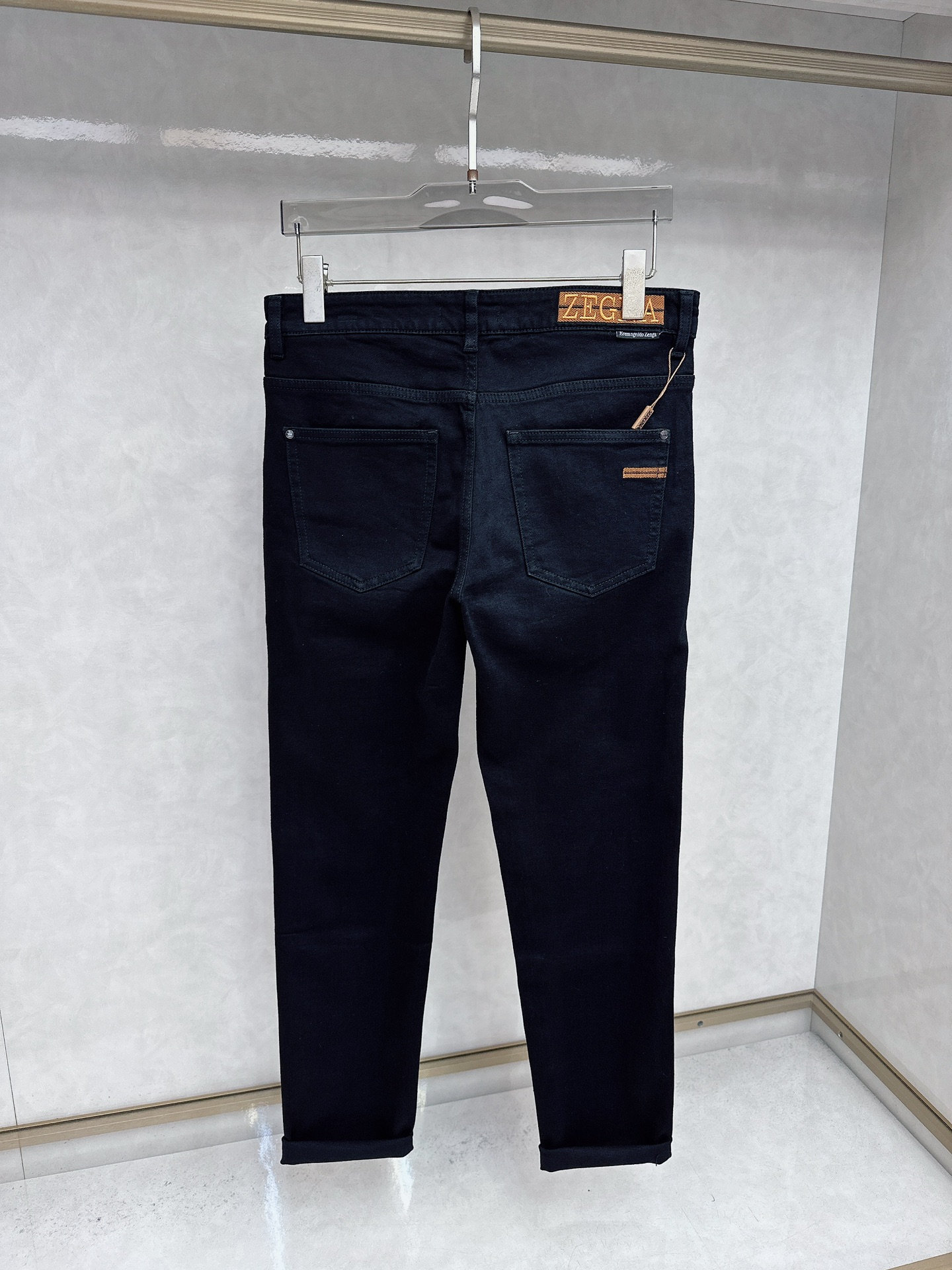 杰尼亚 2025秋冬🔥🔥新款现货上市，原单爆款牛仔裤👖超级定制款，原版五金，超级重工工艺，版型超赞👍细节