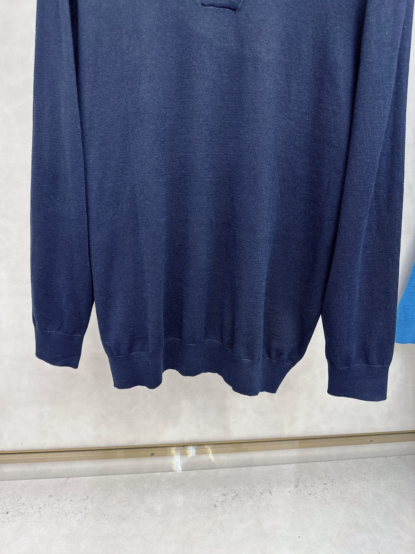 Kiton 2025官网同步发售！辅料全部原版定制出品，贸易公司真品订单。高级定制进口面料，以天然植物纖
