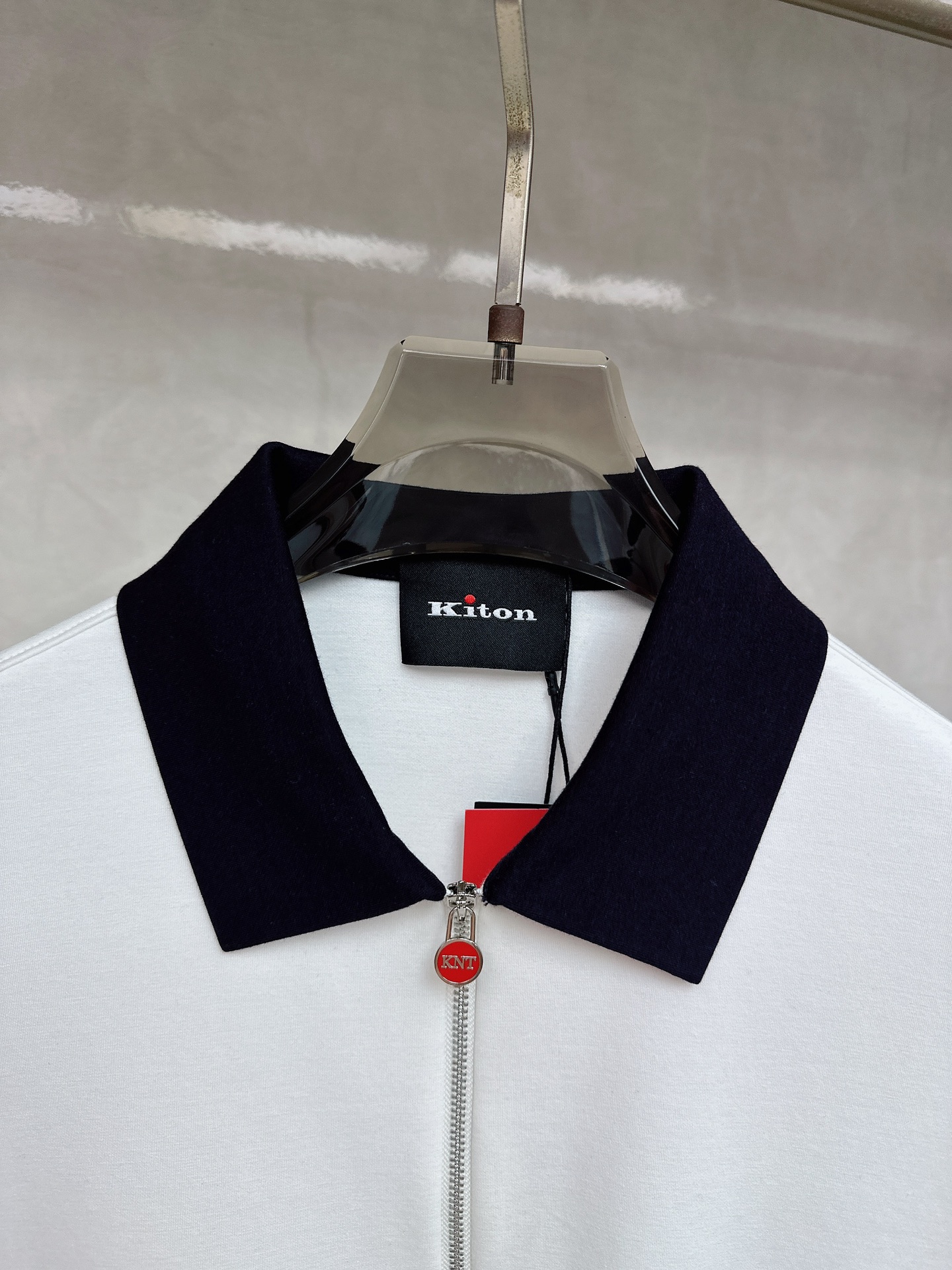 kiton 顶级品质 {醋酸羊绒系列} 官网同步发售！辅料全部原版定制出品，贸易公司真品订单。高级定制进