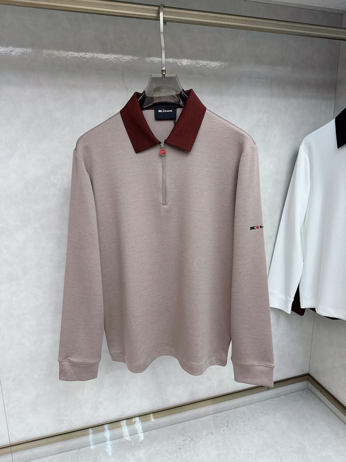 kiton 顶级品质 {醋酸羊绒系列} 官网同步发售！辅料全部原版定制出品，贸易公司真品订单。高级定制进