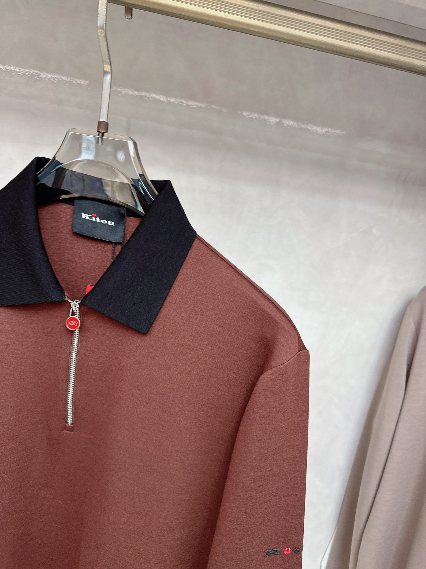 kiton 顶级品质 {醋酸羊绒系列} 官网同步发售！辅料全部原版定制出品，贸易公司真品订单。高级定制进