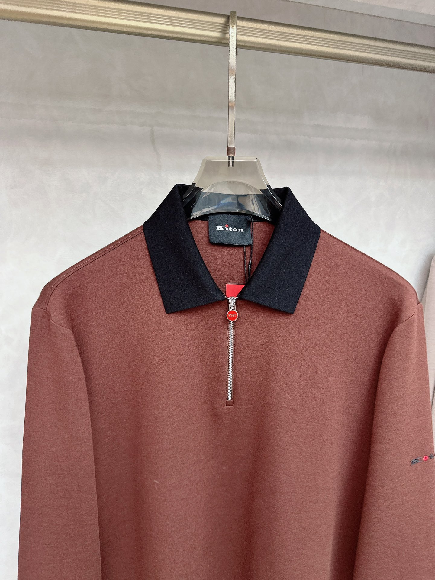 kiton 顶级品质 {醋酸羊绒系列} 官网同步发售！辅料全部原版定制出品，贸易公司真品订单。高级定制进
