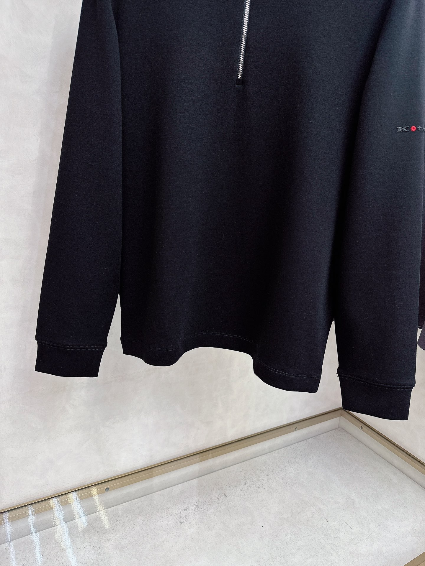 kiton 顶级品质 {醋酸羊绒系列} 官网同步发售！辅料全部原版定制出品，贸易公司真品订单。高级定制进