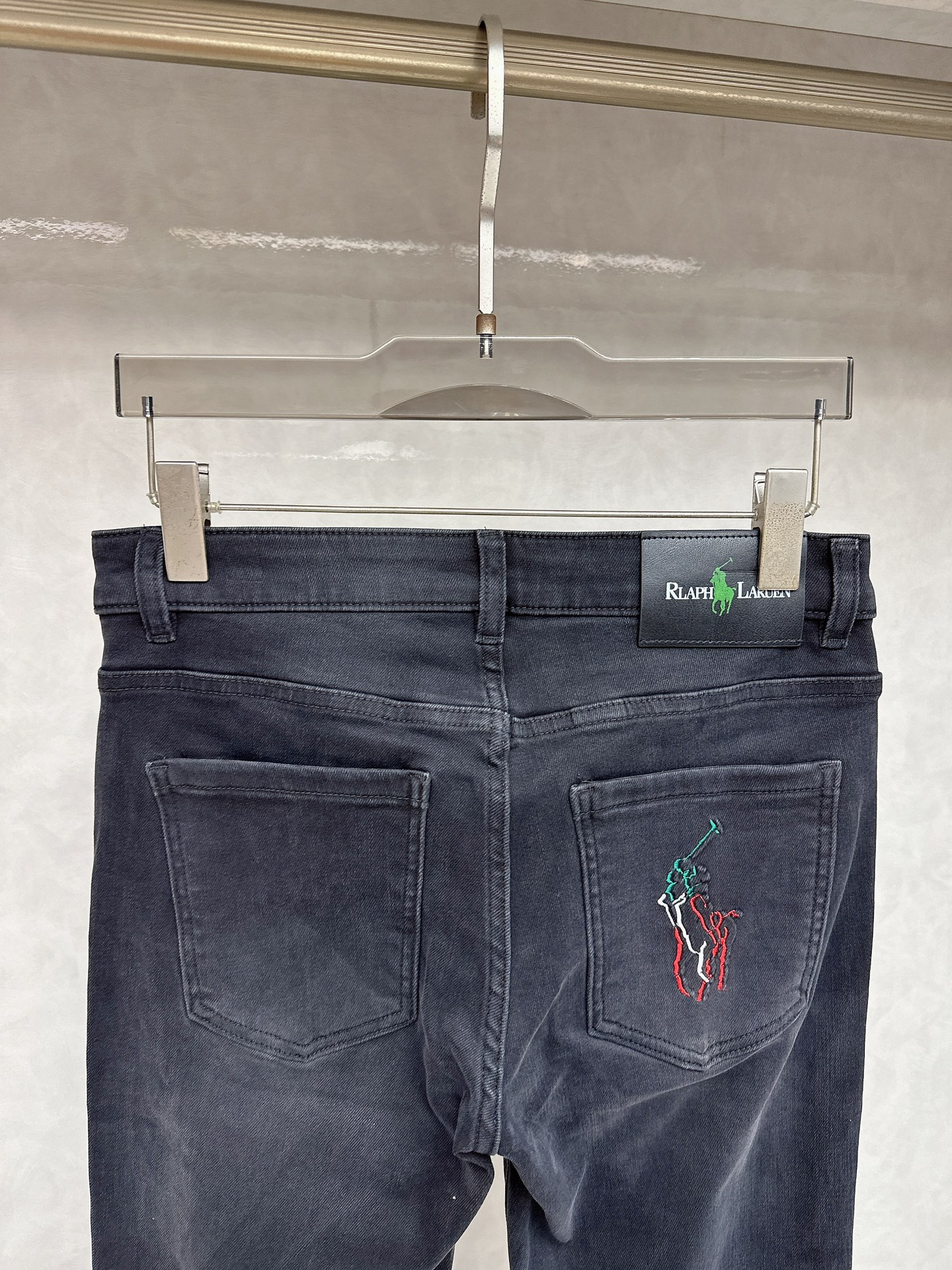 Premium Denim Jeans: Original Design, Heavy Craftsmanship, Perfect Fit (Sizes 29-38) 10 i1756732707 1673 0