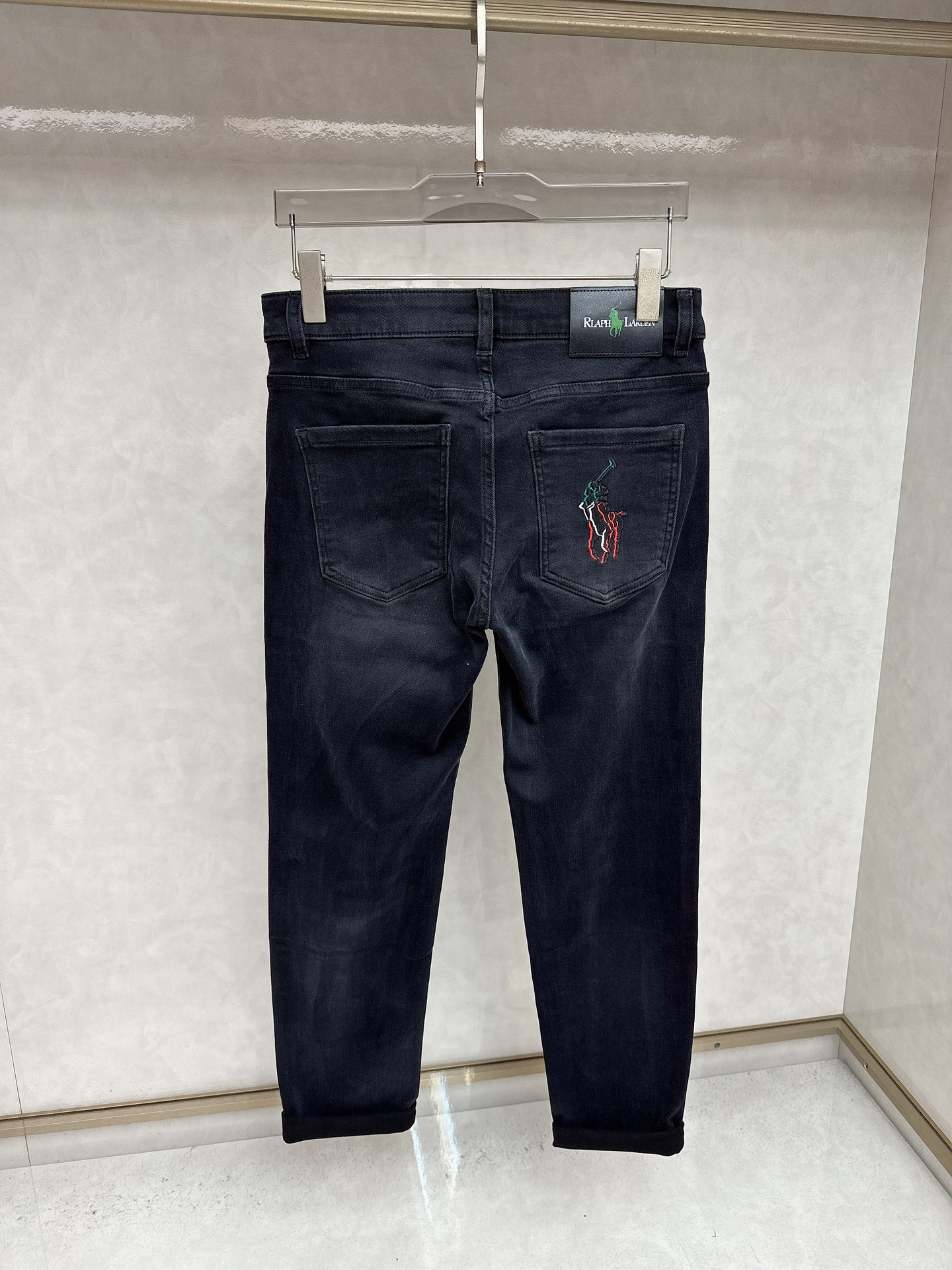 Premium Denim Jeans: Original Design, Heavy Craftsmanship, Perfect Fit (Sizes 29-38) 9 i1756732707 6091 0