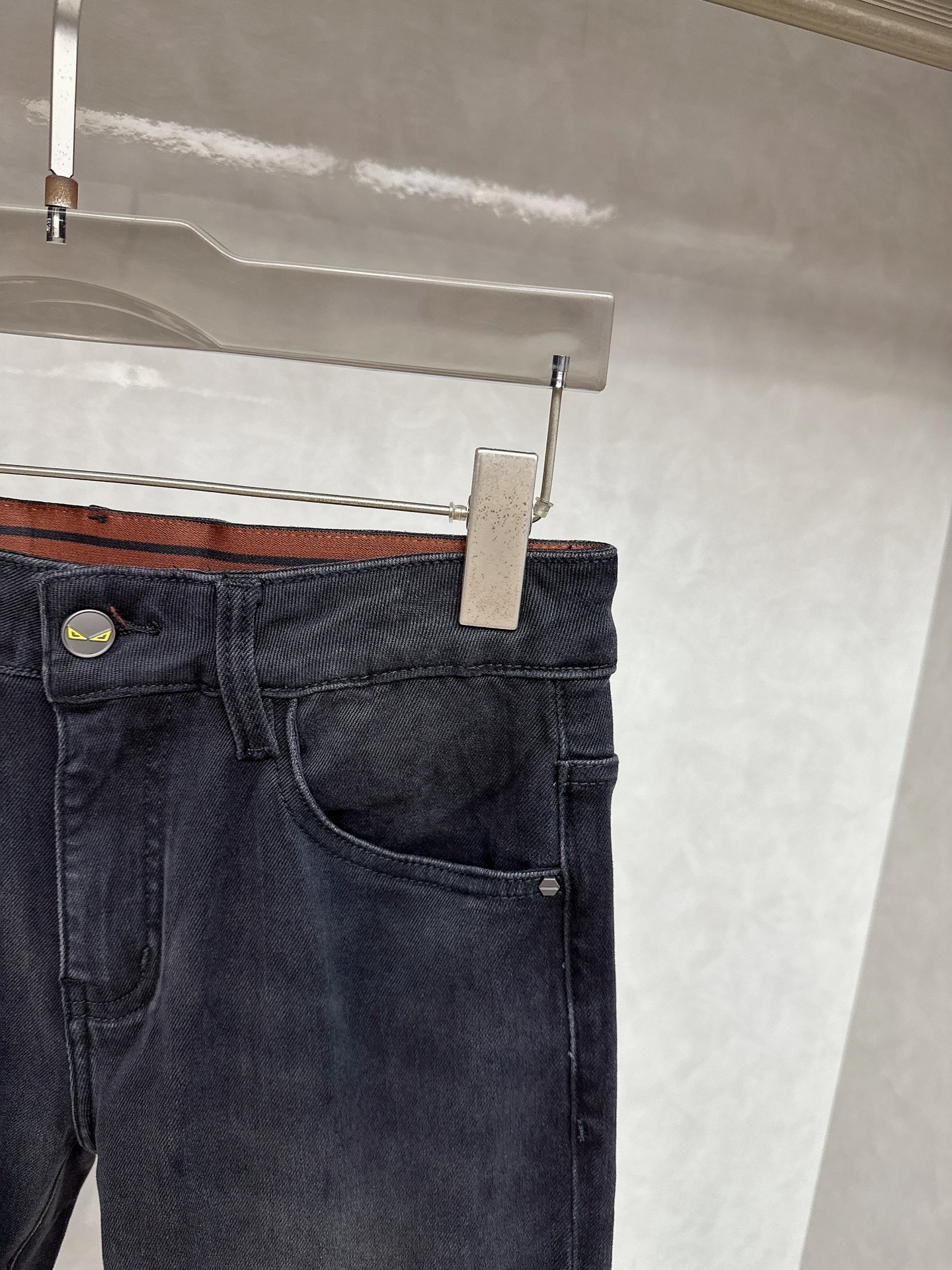 Fendi 2023/24 Fall/Winter Men's Denim Jeans - Original Design, Premium Quality 5 i1756732845 125 0
