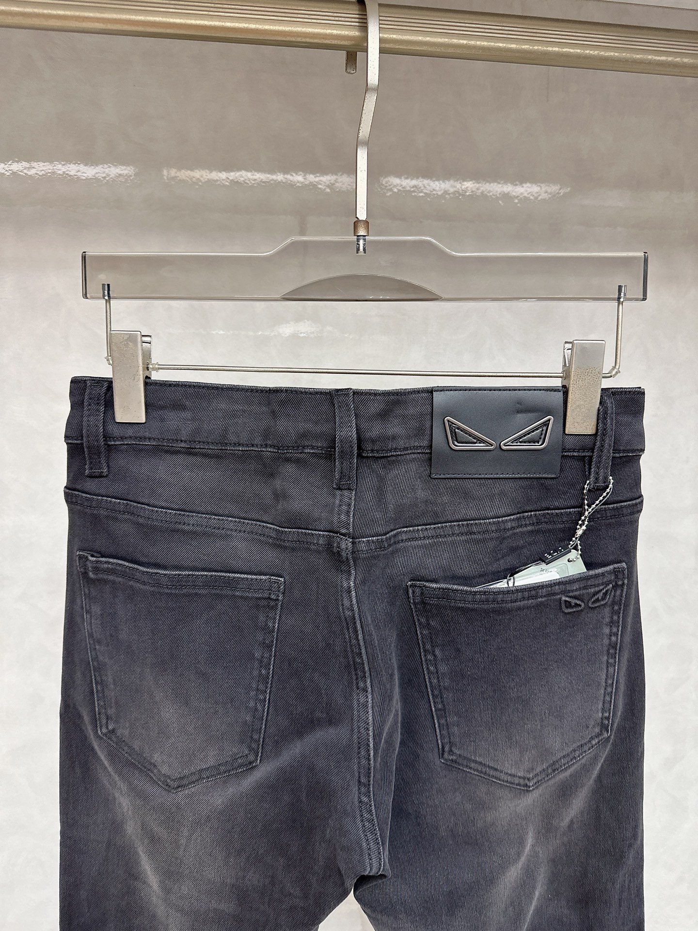 Fendi 2023/24 Fall/Winter Men's Denim Jeans - Original Design, Premium Quality 10 i1756732845 3063 0