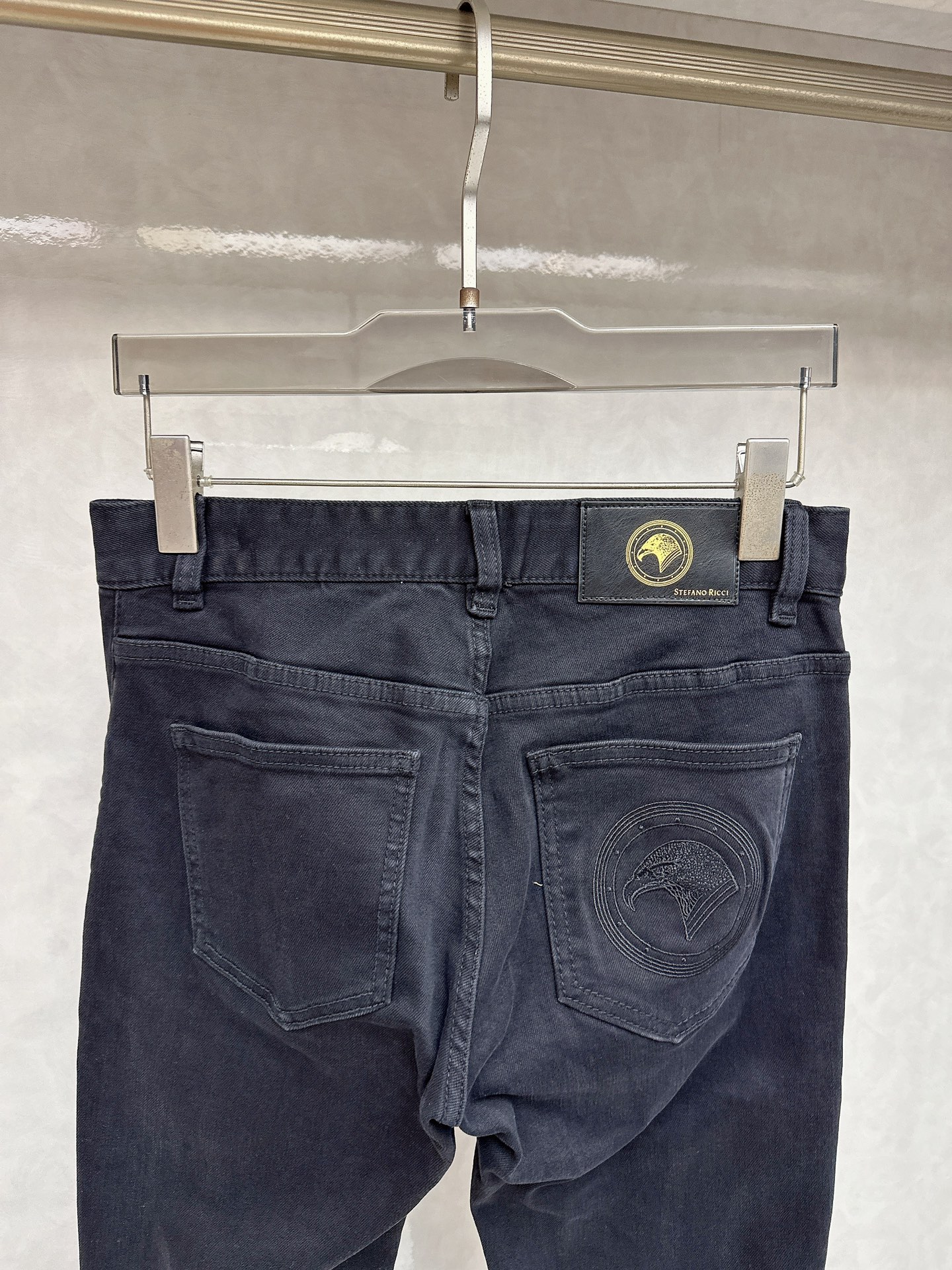 史蒂芬 2025秋冬🔥🔥新款现货上市，原单爆款牛仔裤👖超级定制款，原版五金，超级重工工艺，版型超赞👍细节