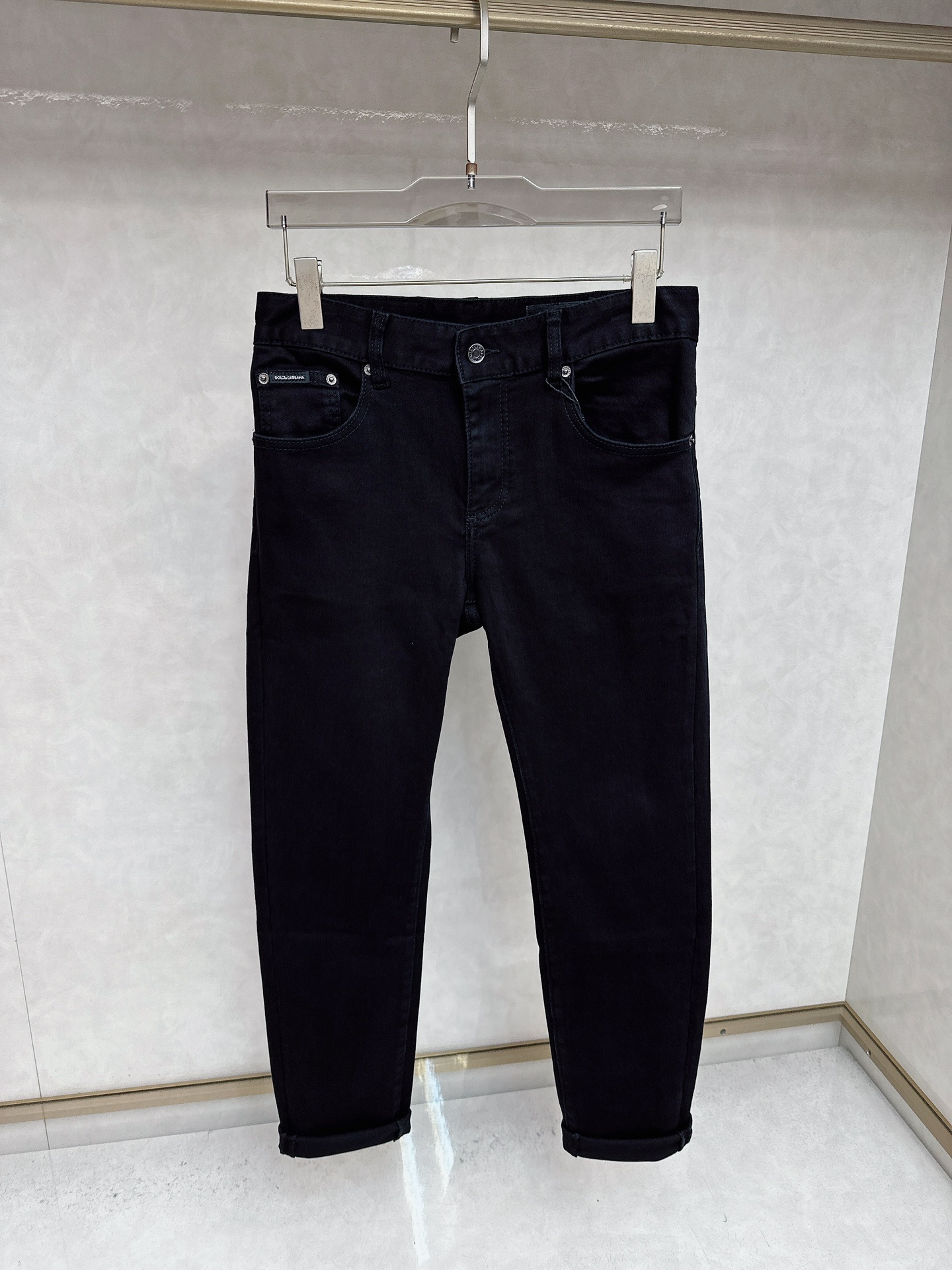 DG 2025秋冬🔥🔥新款现货上市，原单爆款牛仔裤👖超级定制款，原版五金，超级重工工艺，版型超赞👍细节做