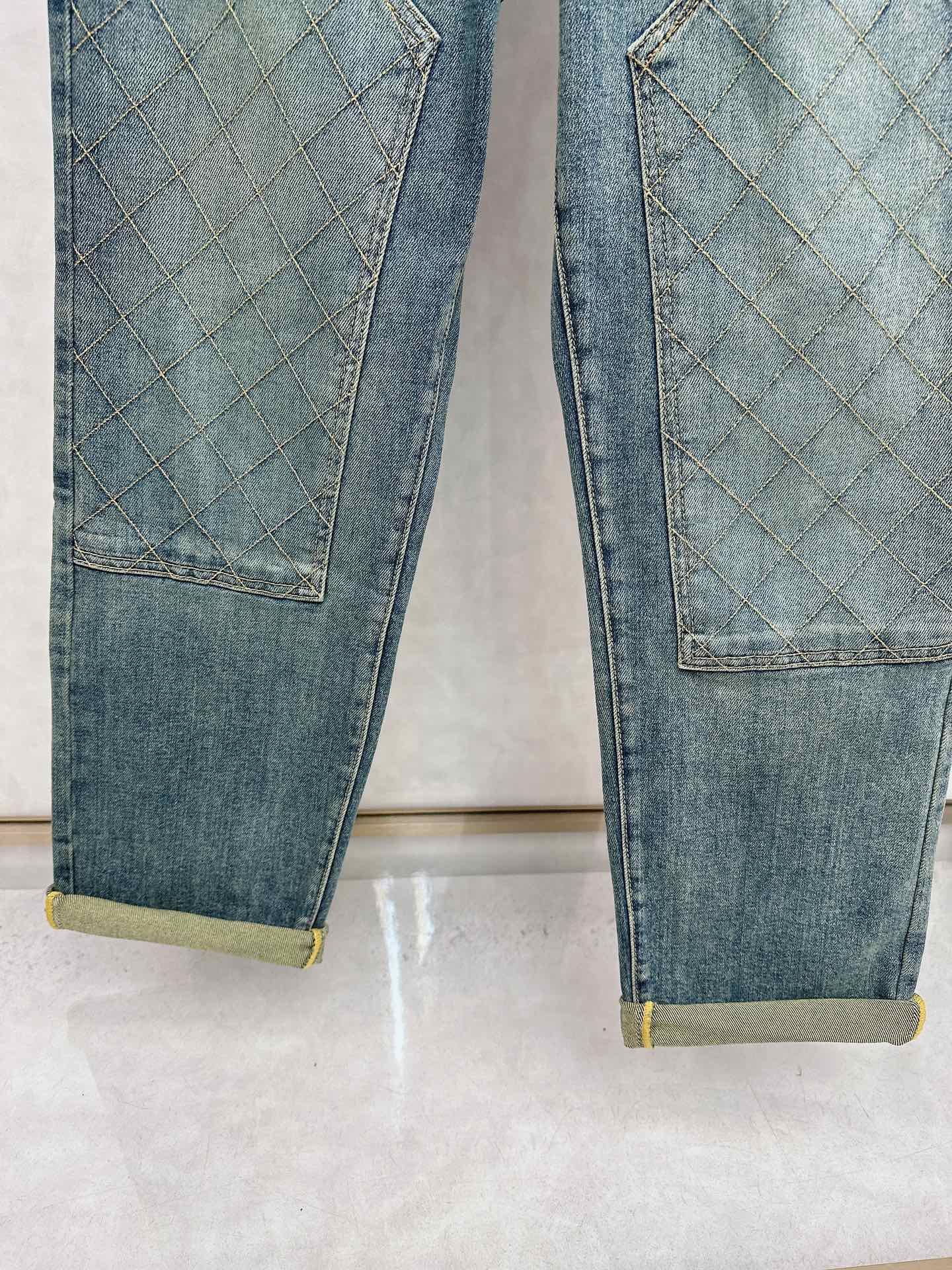 LV 2025秋冬🔥🔥新款现货上市，原单爆款牛仔裤👖超级定制款，原版五金，超级重工工艺，版型超赞👍细节做