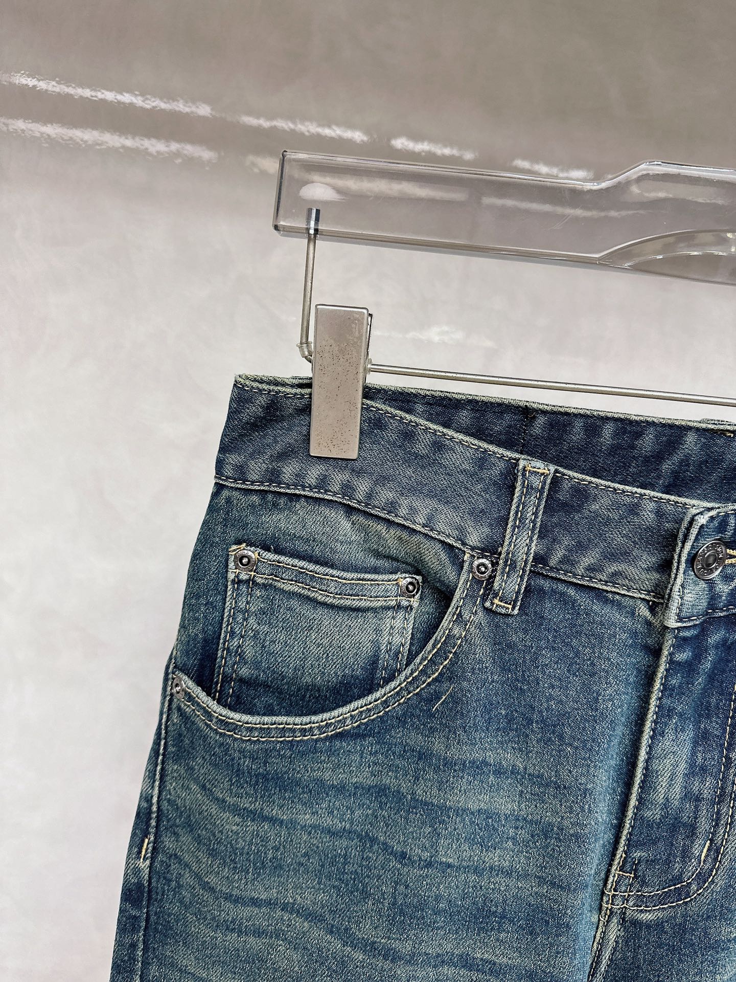 史蒂芬 2025秋冬🔥🔥新款现货上市，原单爆款牛仔裤👖超级定制款，原版五金，超级重工工艺，版型超赞👍细节