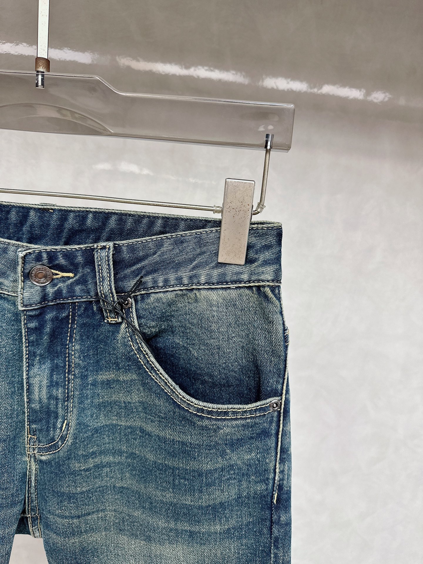 史蒂芬 2025秋冬🔥🔥新款现货上市，原单爆款牛仔裤👖超级定制款，原版五金，超级重工工艺，版型超赞👍细节