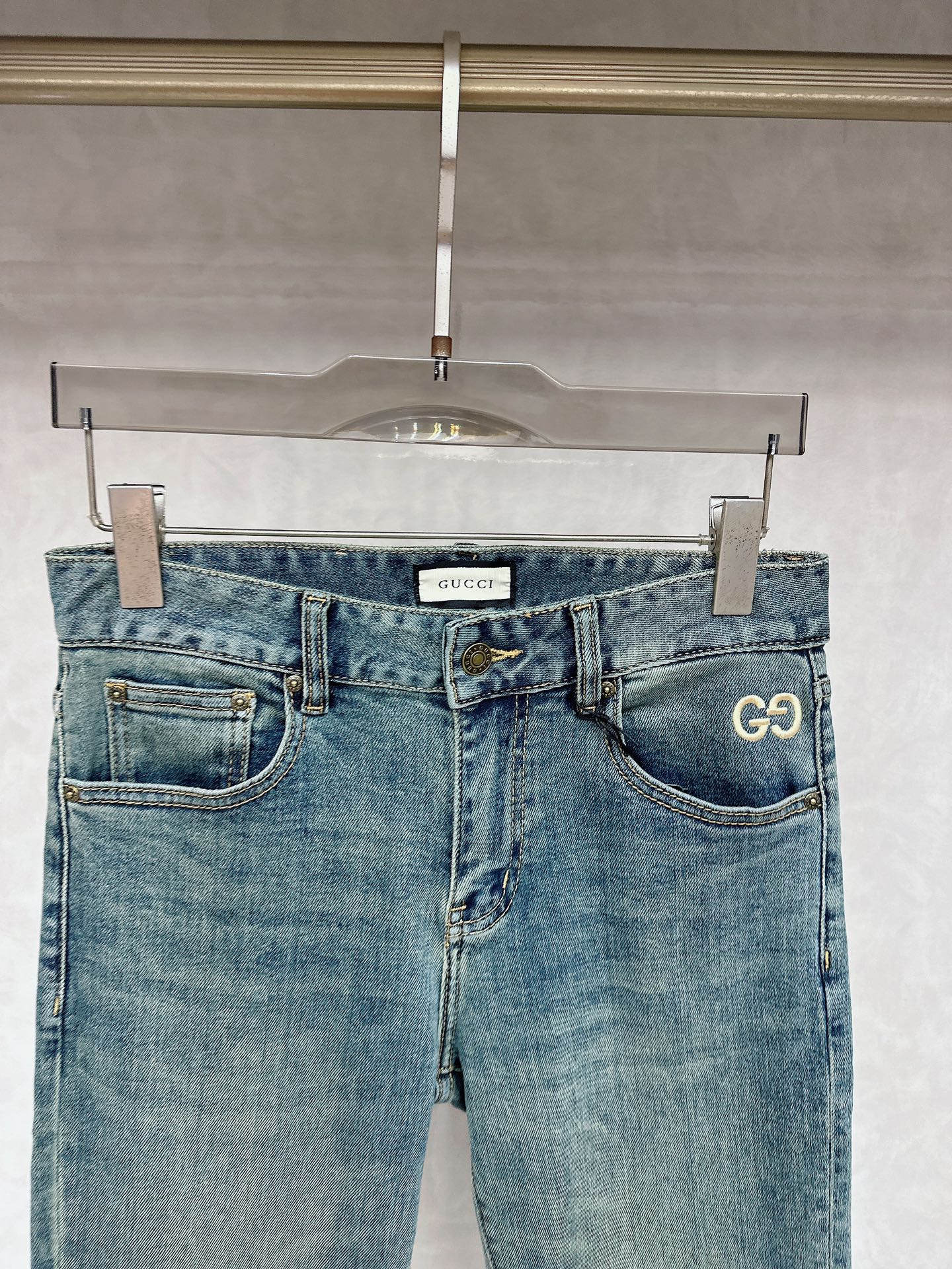 古奇 2025秋冬🔥🔥新款现货上市，原单爆款牛仔裤👖超级定制款，原版五金，超级重工工艺，版型超赞👍细节做