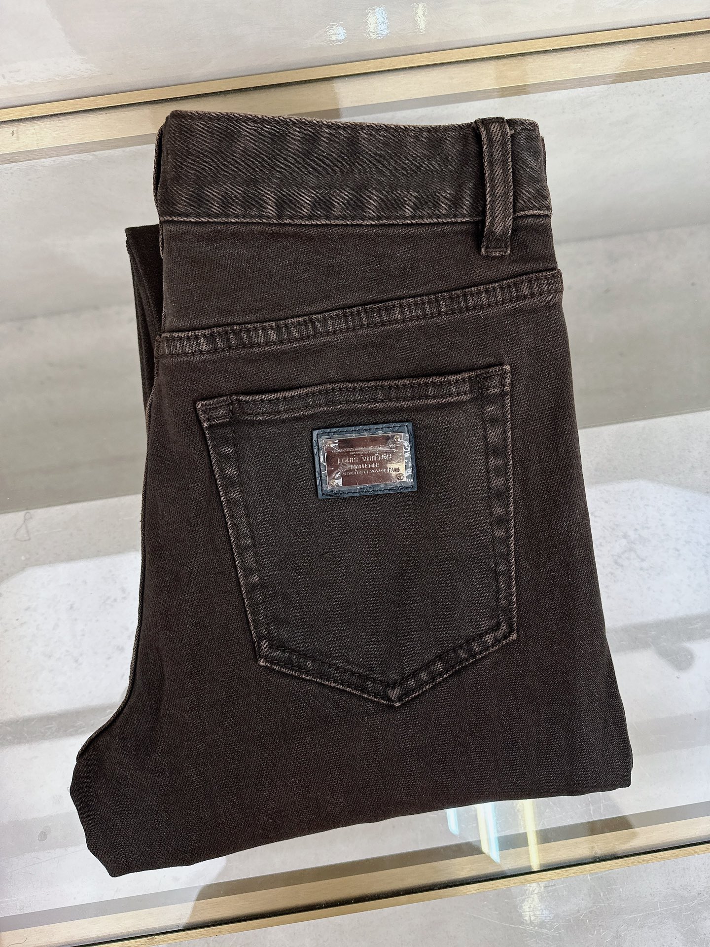 DG 2025秋冬🔥🔥新款现货上市，原单爆款牛仔裤👖超级定制款，原版五金，超级重工工艺，版型超赞👍细节做