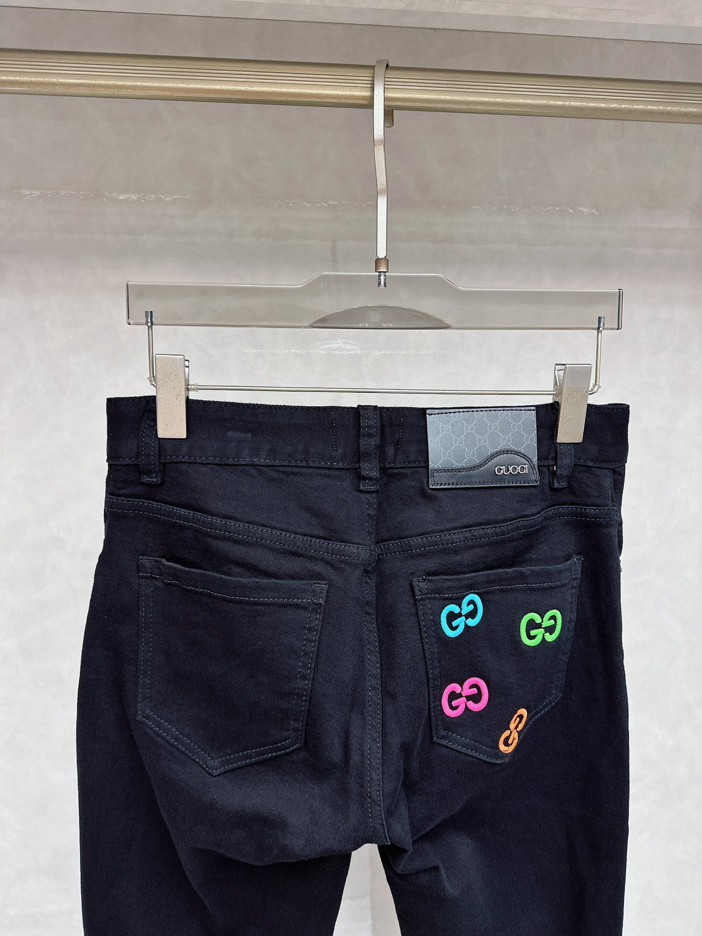 古奇 2025秋冬🔥🔥新款现货上市，原单爆款牛仔裤👖超级定制款，原版五金，超级重工工艺，版型超赞👍细节做