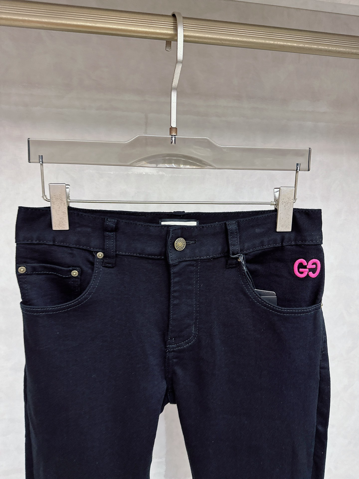 古奇 2025秋冬🔥🔥新款现货上市，原单爆款牛仔裤👖超级定制款，原版五金，超级重工工艺，版型超赞👍细节做