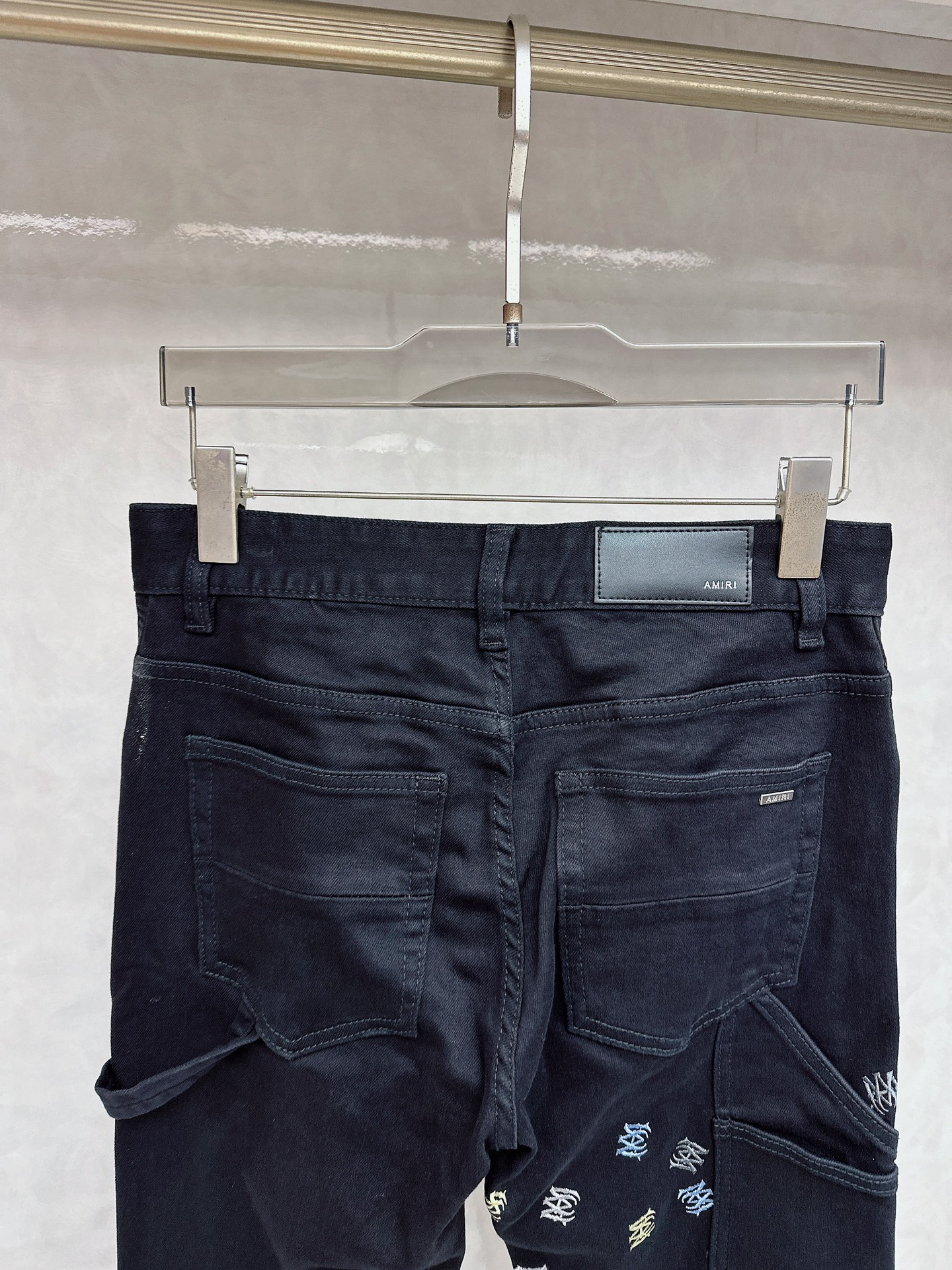 😊 2025秋冬🔥🔥新款现货上市，原单爆款牛仔裤👖超级定制款，原版五金，超级重工工艺，版型超赞👍细节做工