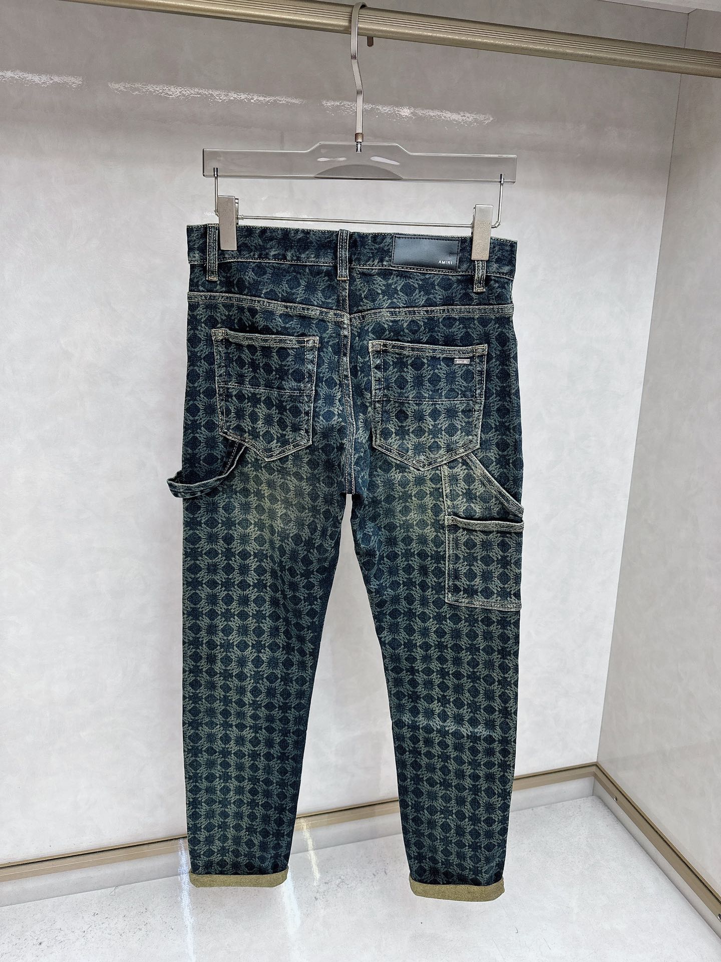 😊 2025秋冬🔥🔥新款现货上市，原单爆款牛仔裤👖超级定制款，原版五金，超级重工工艺，版型超赞👍细节做工