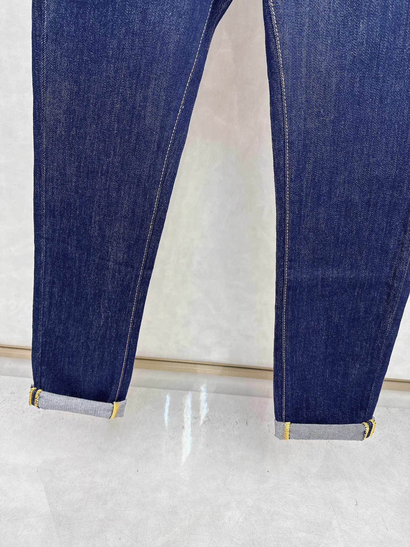 古奇 2025秋冬🔥🔥新款现货上市，原单爆款牛仔裤👖超级定制款，原版五金，超级重工工艺，版型超赞👍细节做