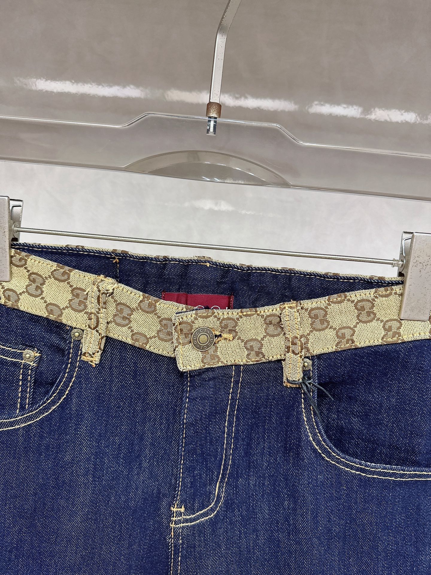 古奇 2025秋冬🔥🔥新款现货上市，原单爆款牛仔裤👖超级定制款，原版五金，超级重工工艺，版型超赞👍细节做