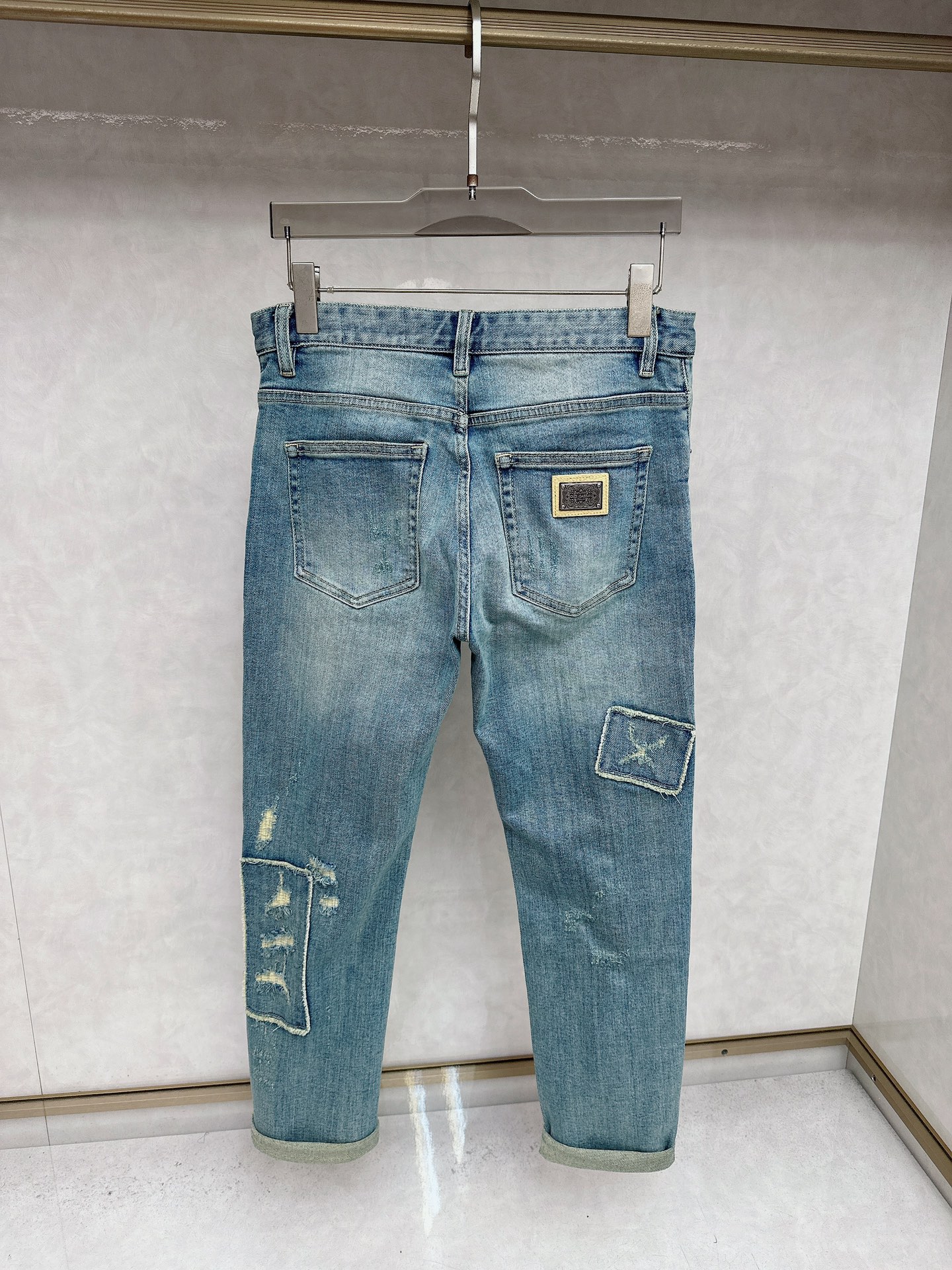 DG 2025秋冬🔥🔥新款现货上市，原单爆款牛仔裤👖超级定制款，原版五金，超级重工工艺，版型超赞👍细节做