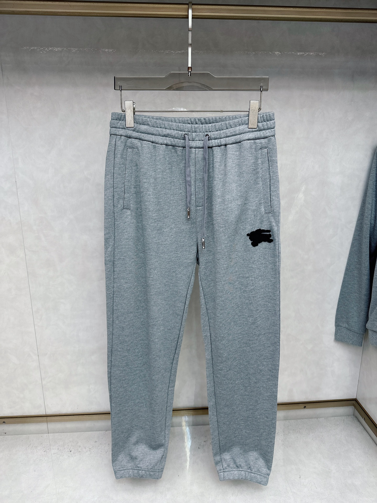 巴宝莉 2025秋冬新款卫衣套装，丝光棉卫衣面料，男女同款。上身效果超赞，码数48-56