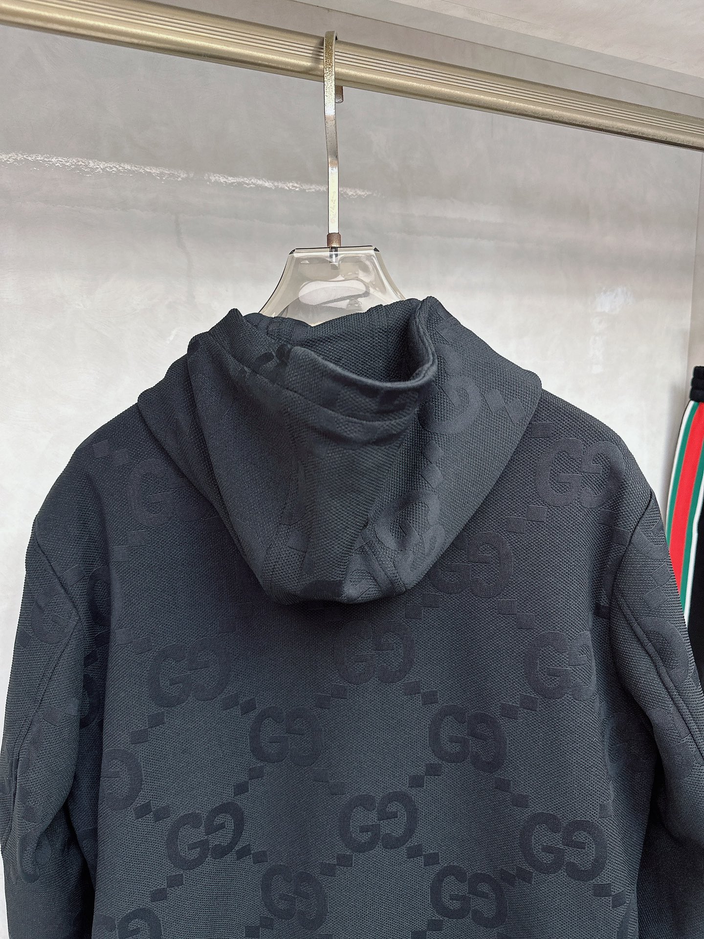 古奇 2025秋冬新款时尚休闲套装 品牌经典LOGO ，舒适度极好，手触感强烈。辨识度极高 定制进口面料