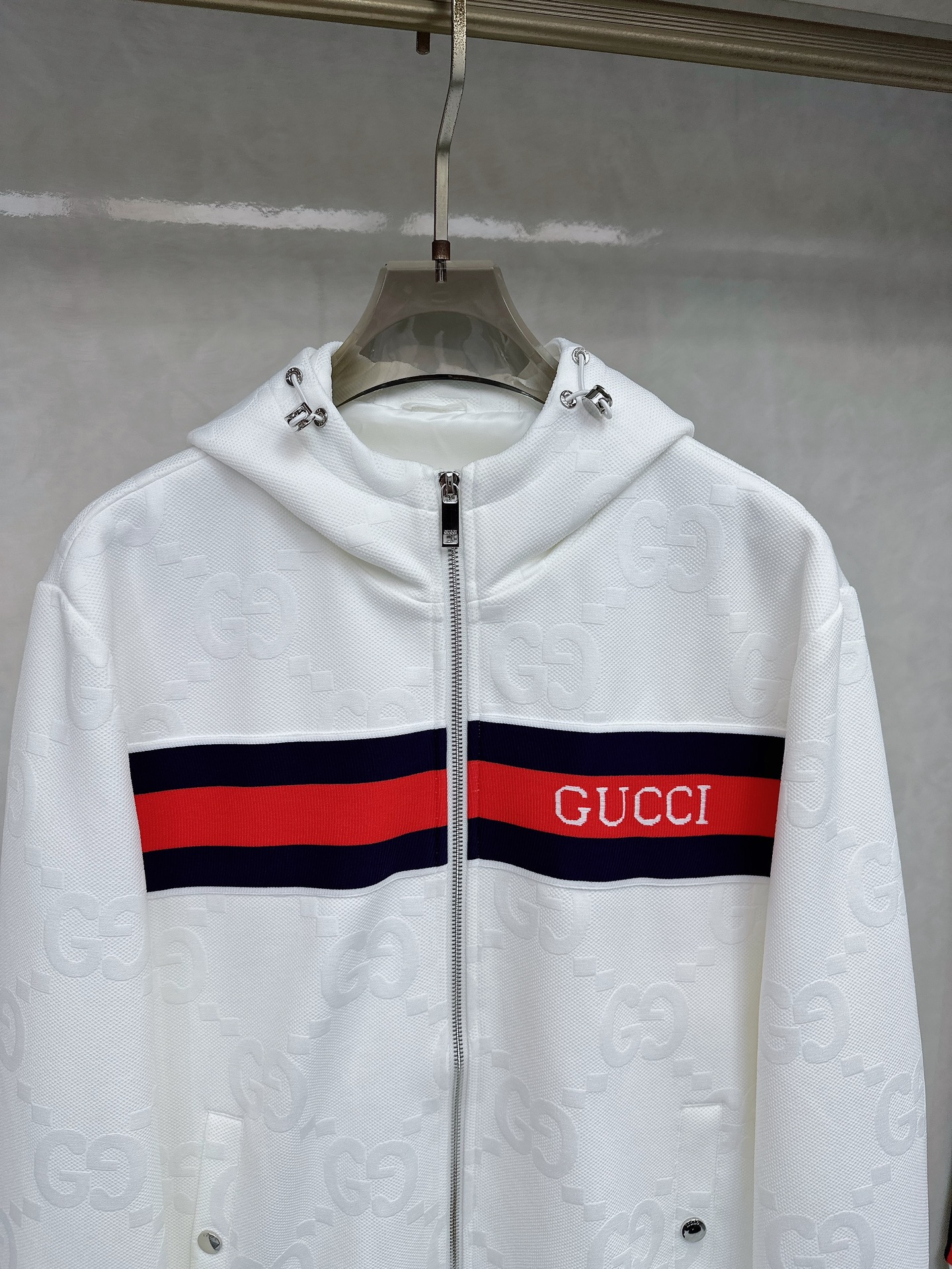 古奇 2025秋冬新款时尚休闲套装 品牌经典LOGO ，舒适度极好，手触感强烈。辨识度极高 定制进口面料