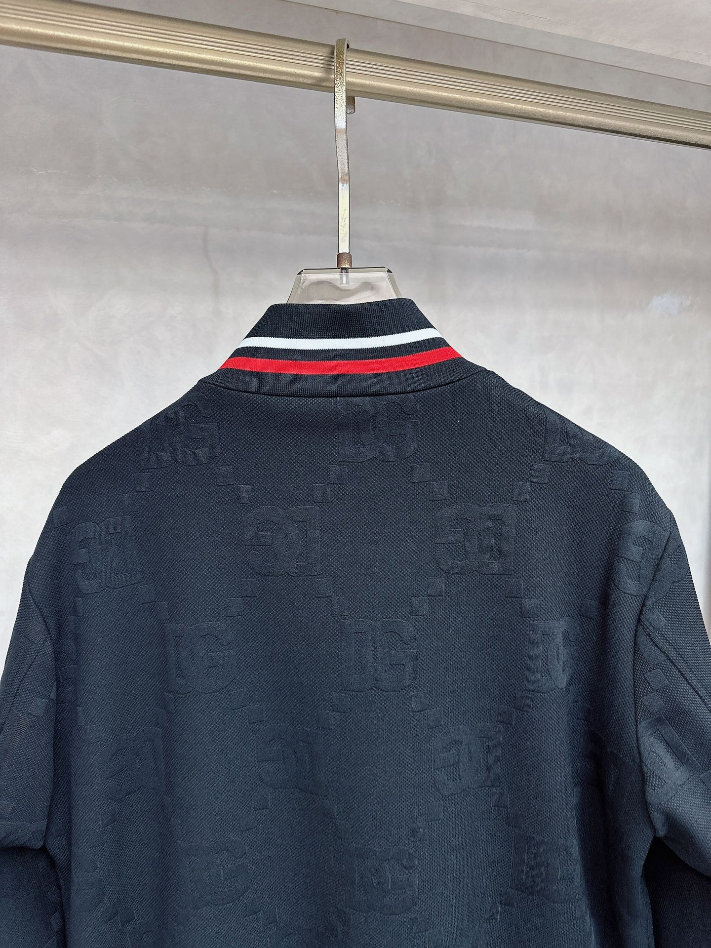 古奇 2025秋冬新款时尚休闲套装 品牌经典LOGO ，舒适度极好，手触感强烈。辨识度极高 定制进口面料