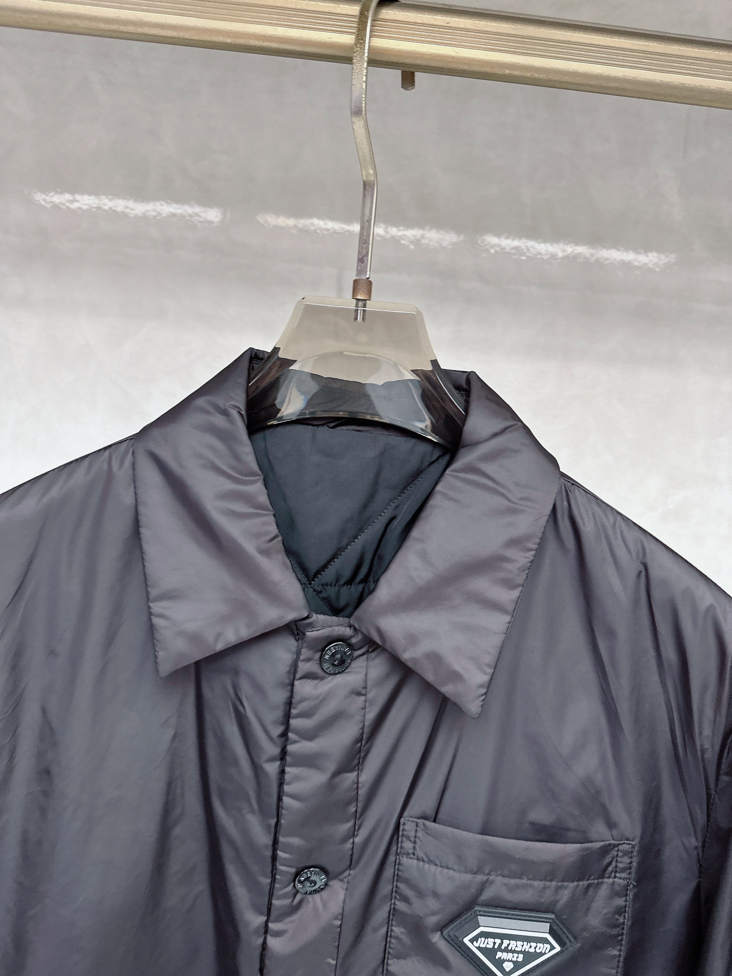 🛒PRA*DA 普拉达 新款夹克外套，新品发售！黑色蓝色高级百搭实用主义不哗众取宠！港澳台地区限定款！！